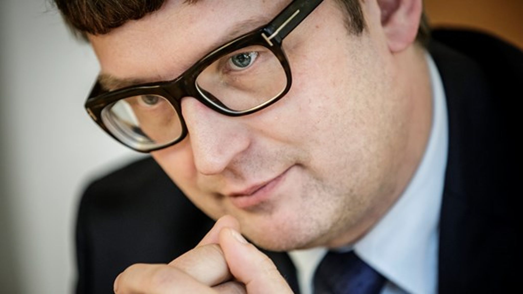 Ferielovsudvalget har i dag afleveret sine anbefalinger til en ny ferielov til beskæftigelsesminister Troels Lund Poulsen (V).&nbsp;