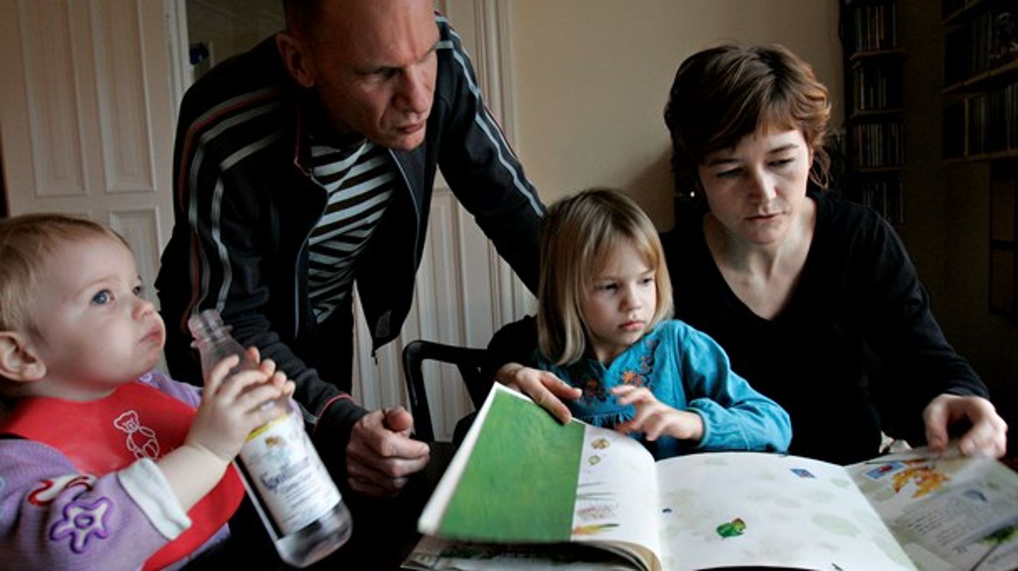 Arbejdsmarkedet skal indrettes efter familiens behov og sikre ligestilling mellem forældrene, skriver Nanna Højlund.