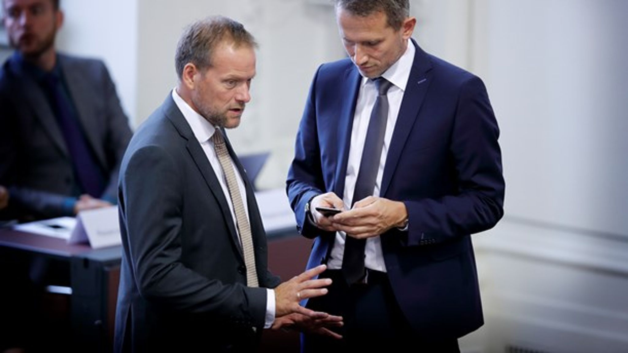 ”Vi går ikke med til en finanslov, der ikke giver flere penge end det, trepartsaftalen stiller i udsigt,”&nbsp;sagde DF's René Christensen&nbsp;om de 150 millioner, erhvervsuddannelserne ser ud til at få som en del af trepartsaftalen.&nbsp;