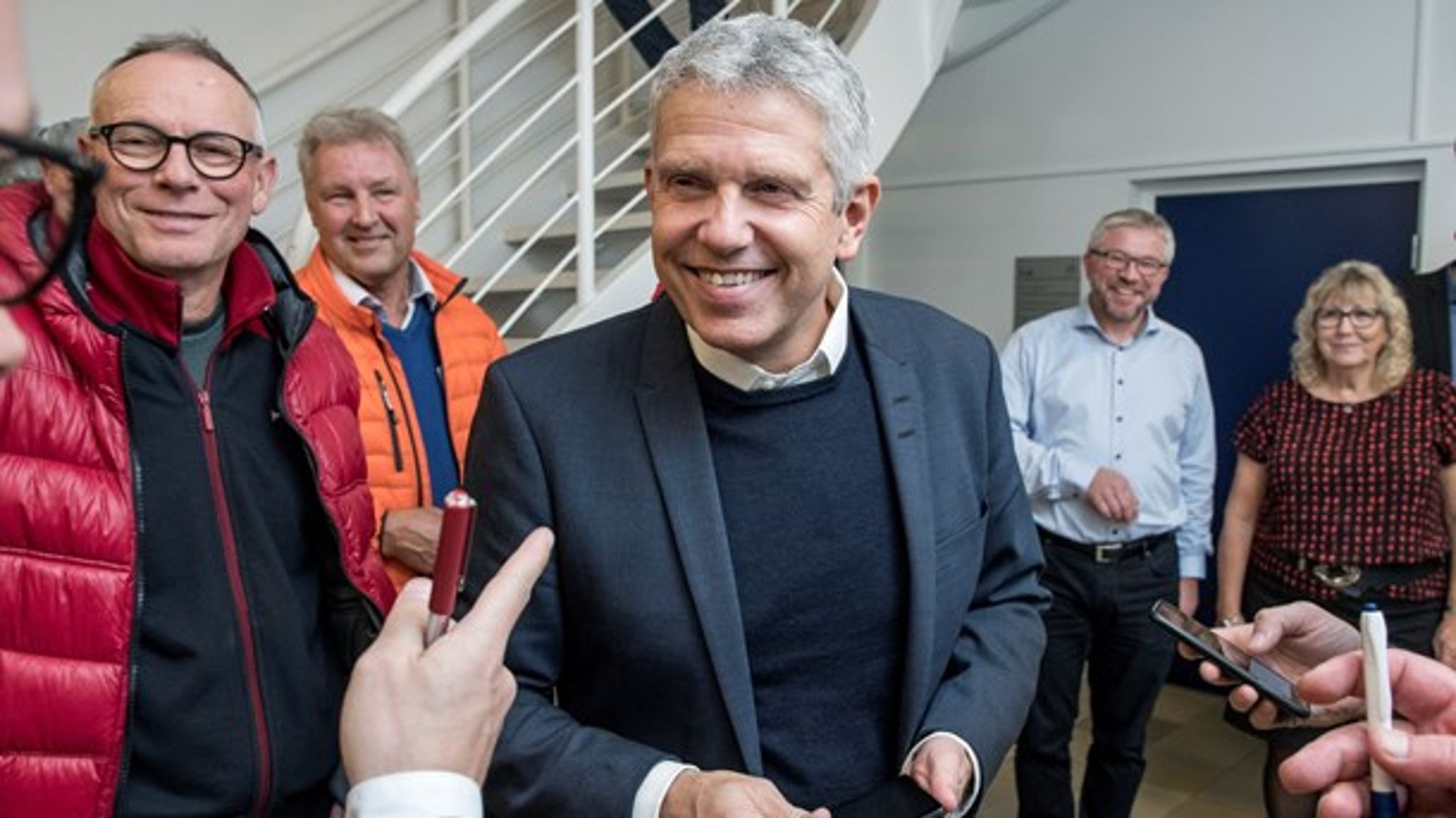 Socialdemokraten John Dyrby Paulsen (S) troede på valgnatten, at han havde sikret sig flertallet i Slagelse og dermed kunne kalde sig selv borgmester. Men opbakningen smuldrede, og nu kan det ende med, at der skal trækkes lod om borgmesterposten.
