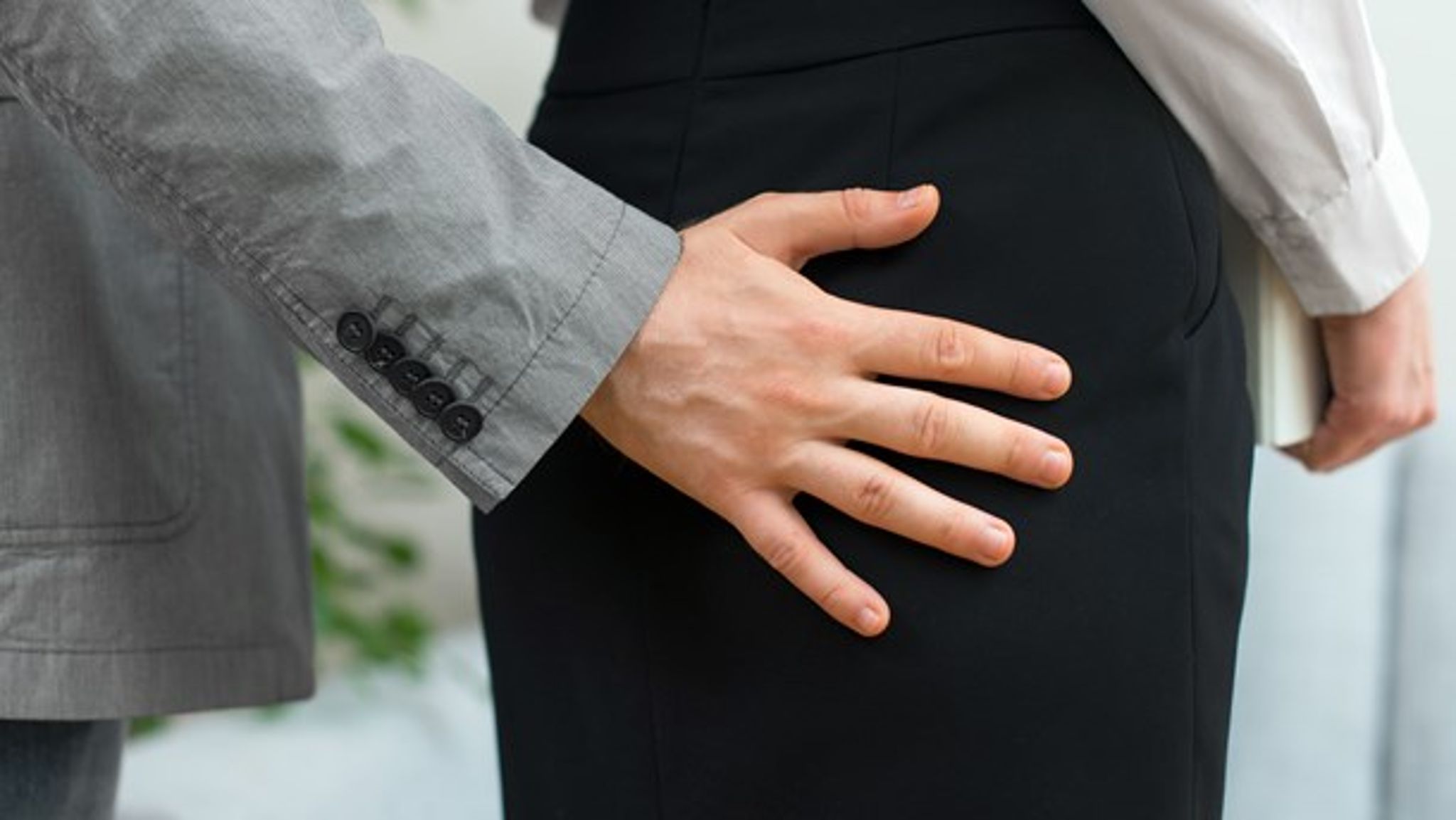 Ligestillingsudvalget, holder i dag samråd, om&nbsp;hvilke initiativer regeringen agter at tage for at bekæmpe seksuel chikane og seksuelle overgreb.