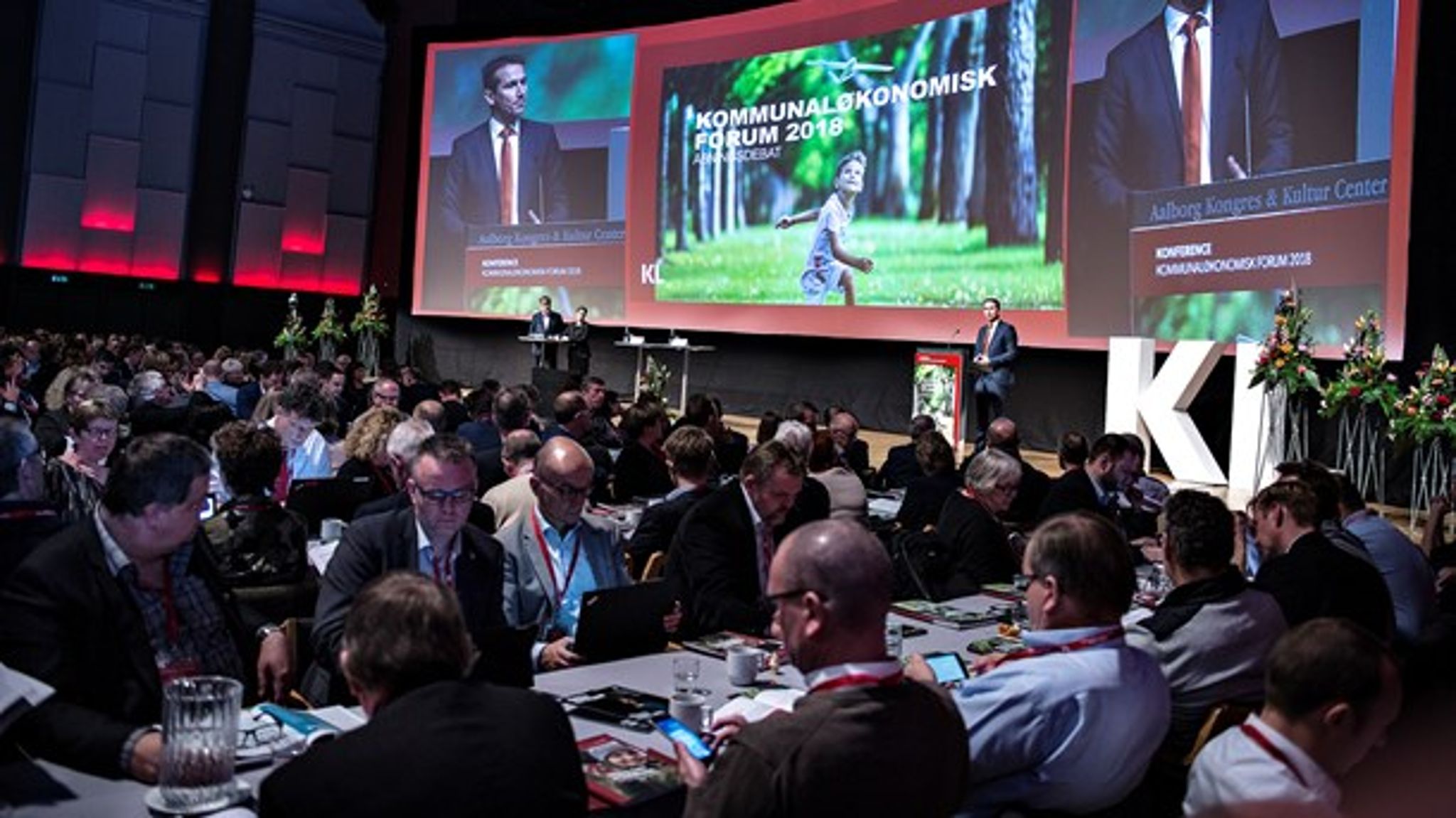 1.500 mennesker fra landets 98 kommuner mødtes her til Kommunaløkonomisk Forum 2018, hvor kultur- og fritidspolitik var langt fra dagsordenen. KL erkender problemet.