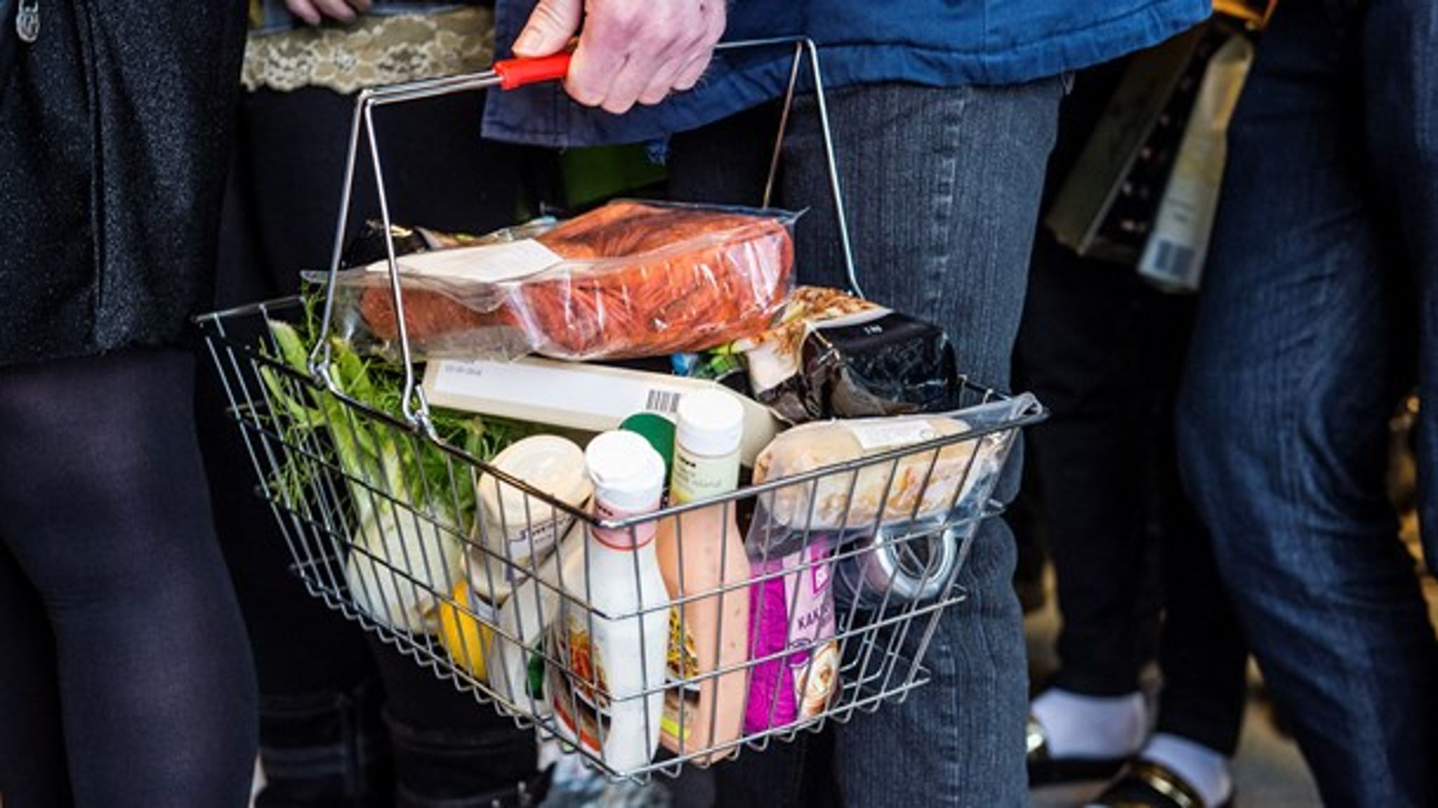 Vi kan ikke overlade omlægningen til plantebaseret kost til markedskræfterne alene. Der er også brug for et politisk ansvar, mener Søren Egge Rasmussen (EL).