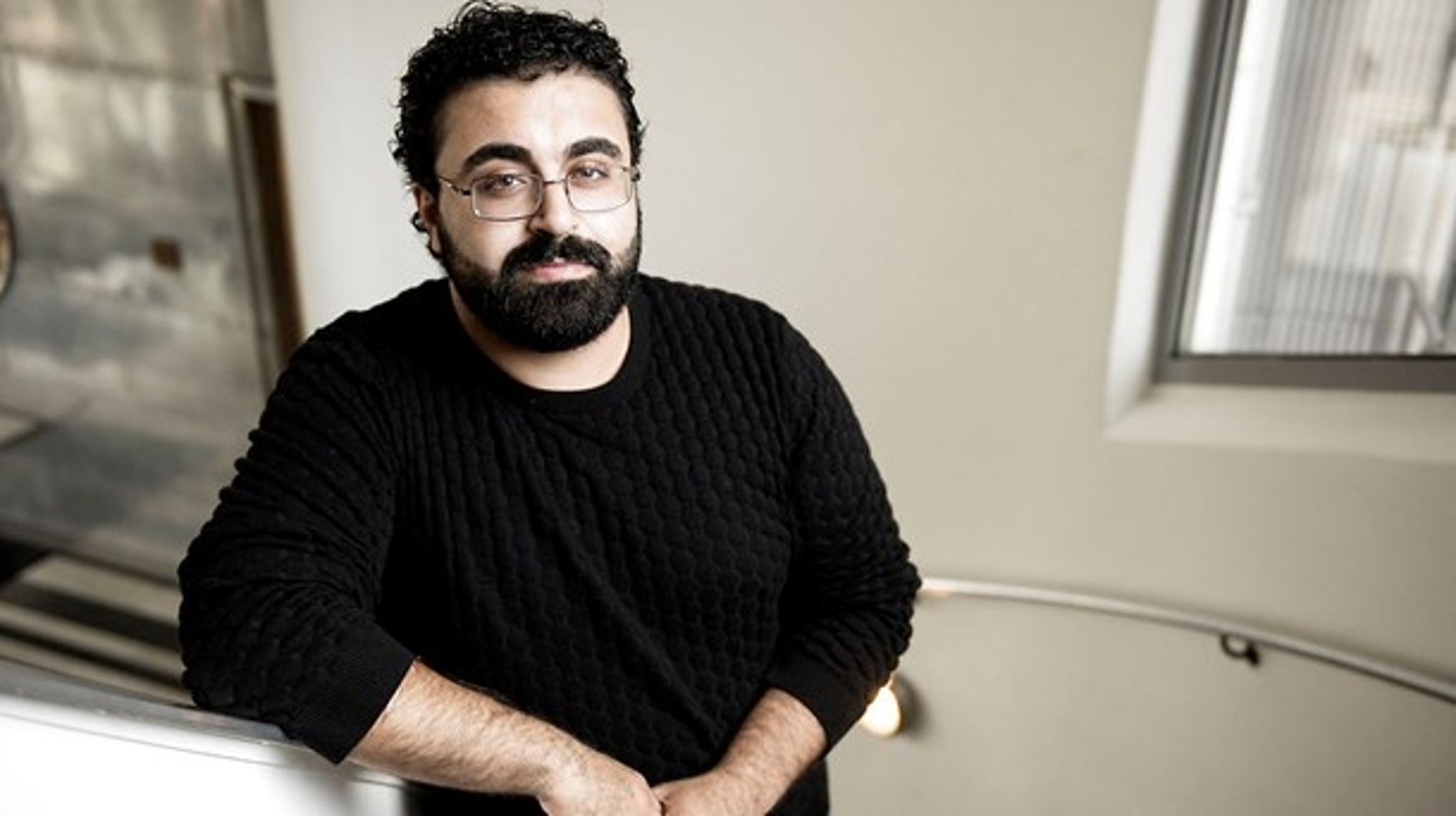 Ahmad Mahmoud udgav i 2015 "Sort Land", der er selvbiografisk bog om hans opvækst i ghettoen Askerød.