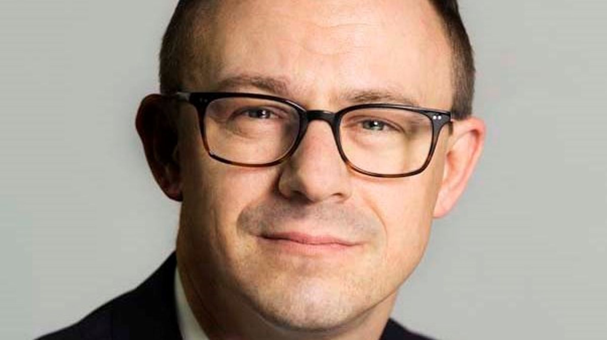 "Det er ikke længere uden omkostninger for både præsidenten og hans vælgere, der stadig må leve med vestlige sanktioner, at kæmpe i Syrien, Ukraine og manipulere den demokratiske proces i Vesten," skriver Mikkel Vedby.