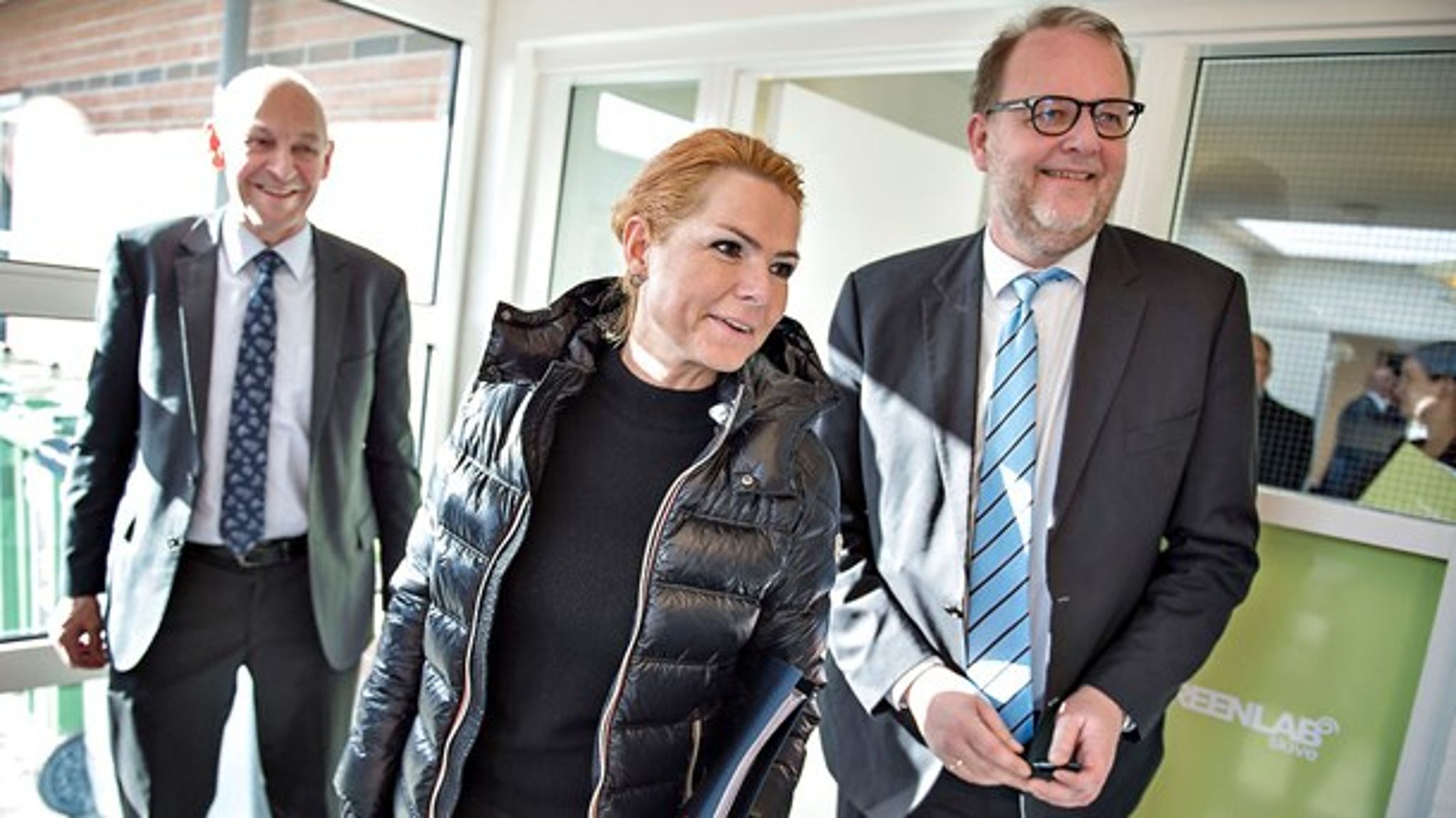 GRØNT: I 2016 besøgte energi-, forsynings- og klimaminister Lars Christian Lilleholt (V) og udlændinge-, integrations- og boligminister Inger Støjberg (V) GreenLab Skive – men den type samarbejder er i fare nu, mener Jørgen Nørby.