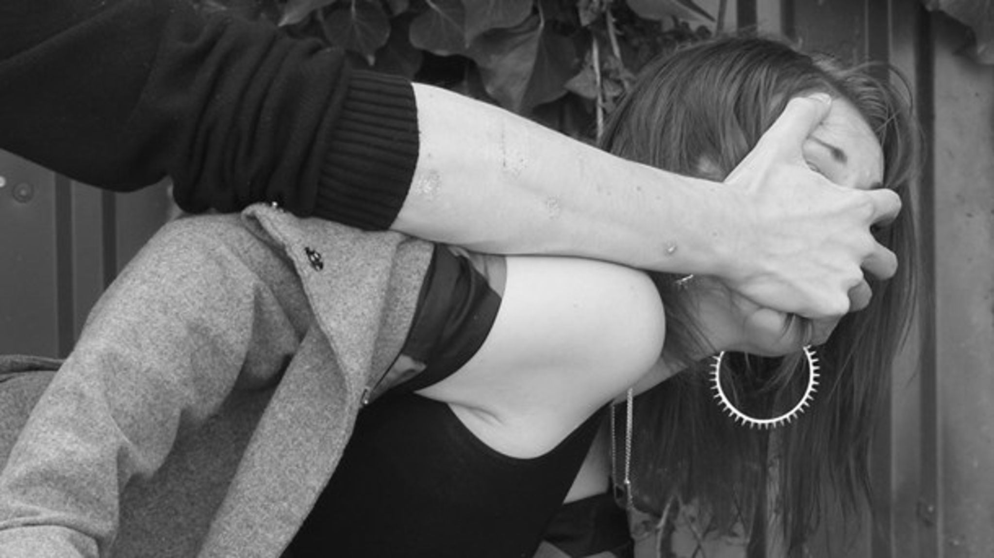 <b>MAGT:</b> Mange kvinder tror desværre, at de ikke kan blive voldtaget af deres partner, skriver Lisbeth Jessen fra Danner