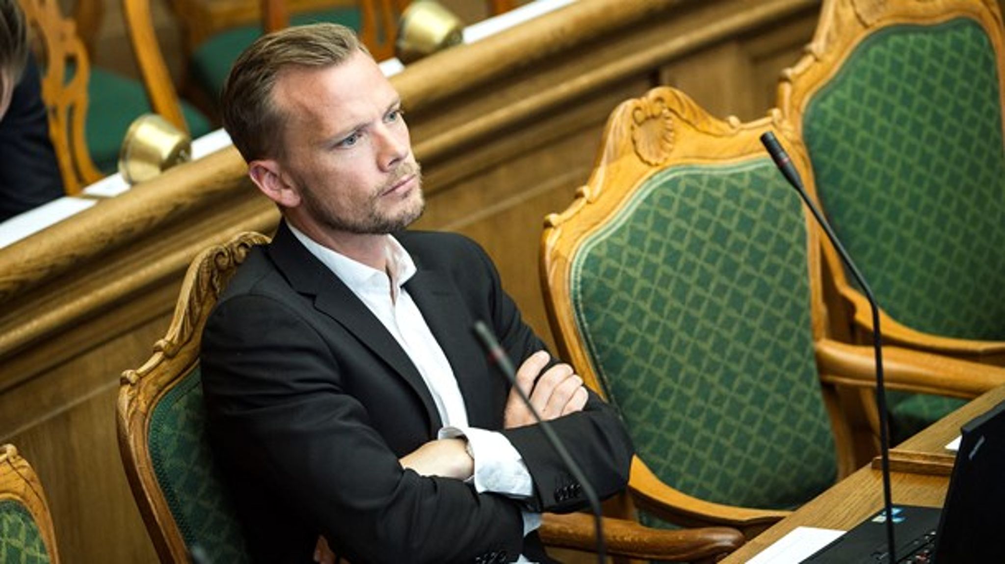 Socialdemokratiets udenrigsordfører, Peter Hummelgaard, kræver handling fra udenrigsminister Anders Samuelsen (LA), efter at et tweet fra den russiske ambassade har skabt heftig debat. 