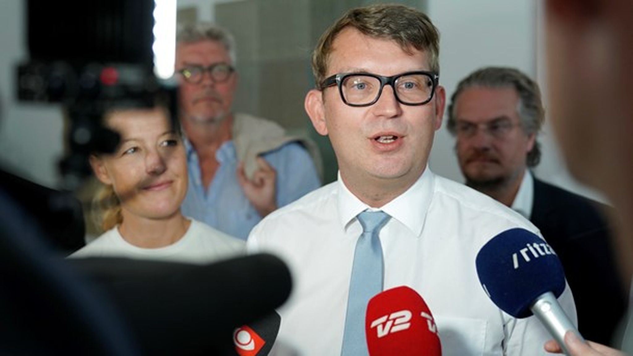 Regeringens nye aftale&nbsp;gør ikke op med hamsterhjulet, hvor ledige
sendes ud som gratis arbejdskraft, skriver Finn Sørensen (EL).