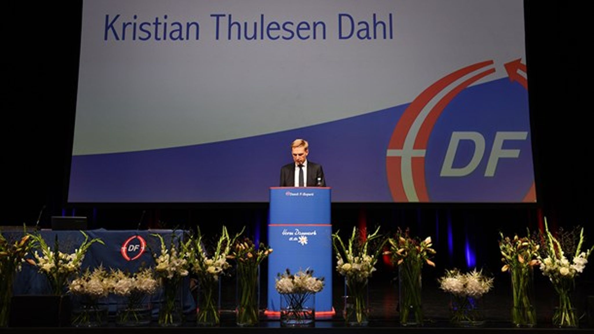 Kristian Thulesen Dahl gjorde det klart, at et fremtidigt regeringssamarbejde med Venstre er førstevalget. Men tipper magten til rød blok, kan Mette Frederiksen bare ringe. 