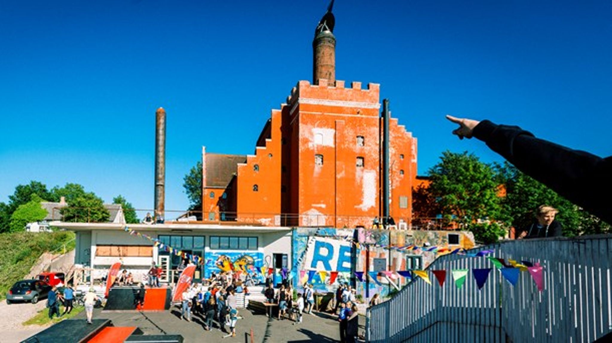 I 2019 slår Ebeltoft dørene op til Maltfabrikken&nbsp; – et 150 millioner kroners-projekt, som forvandler en forfalden fabriksbygning til et kulturelt mødested med bl.a. spillescener og udstillingslokaler.<br>