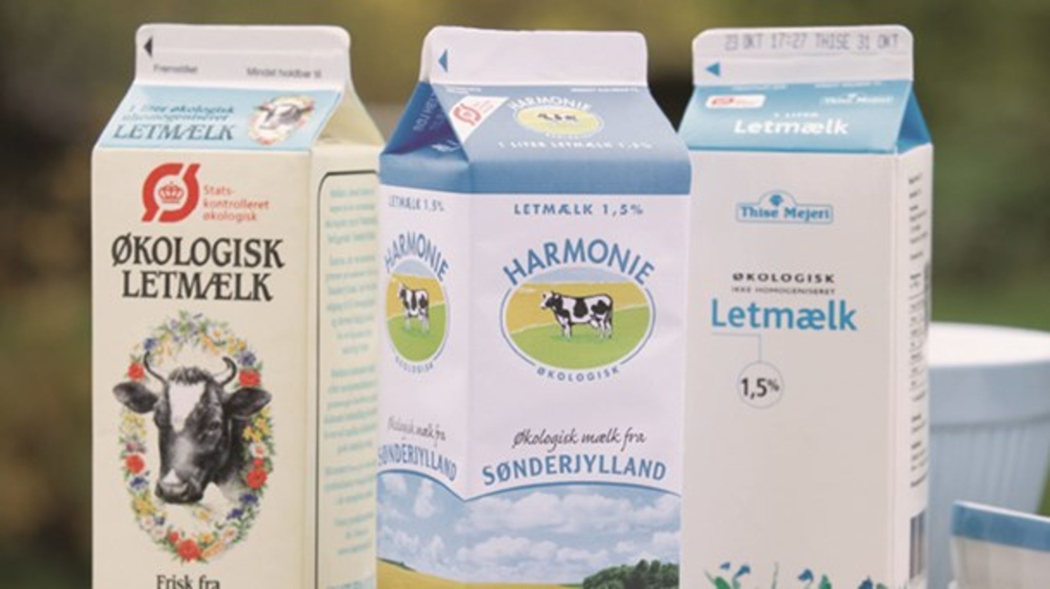 <span>En af
de vigtigste årsager til dansk økologis succes er, at den økologiske sektor er
så innovativ. For at holde fast i dette skal
forskningen sikres med konkrete midler, mener L&F og Økologisk Landsforening. </span>