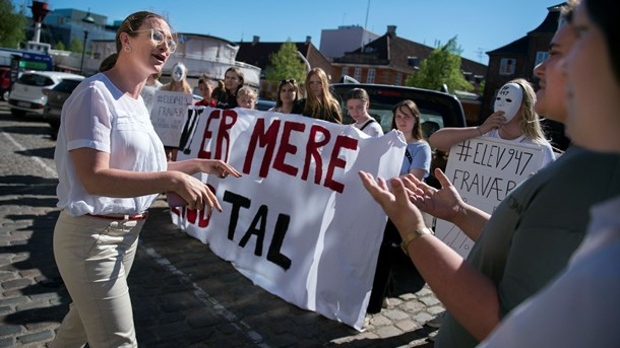 "Det er afgørende for, hvordan folkeskolen fungerer i hverdagen, at vi kan lave et kompromis," siger undervisningsminister Merete Riisager.