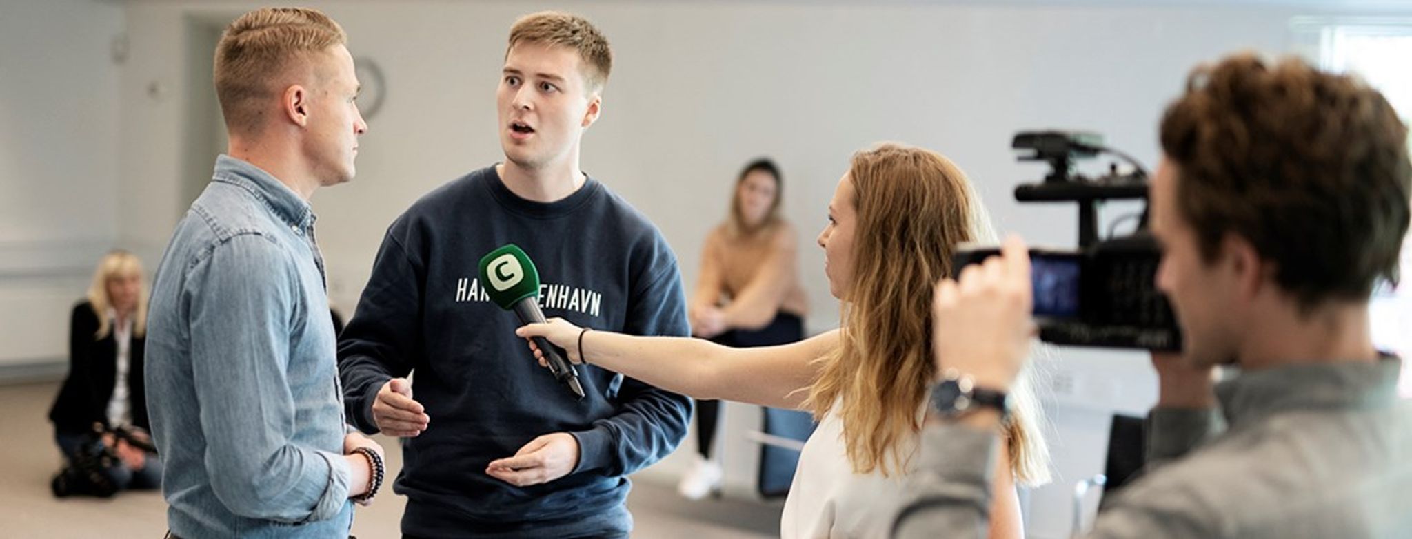 Talenter bliver blandt andet undervist i at håndtere interviewsituationer.&nbsp;