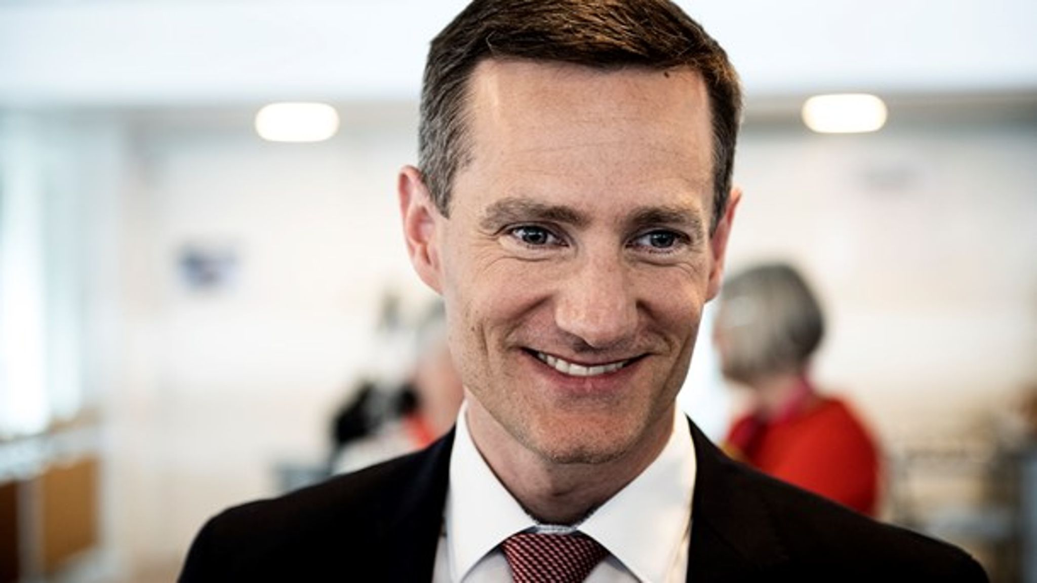 Første-, anden- og
tredjepladsen til prisen vil blive indbudt til regeringens digitale topmøde 14. marts, hvor
vinderen vil blive kåret.&nbsp;