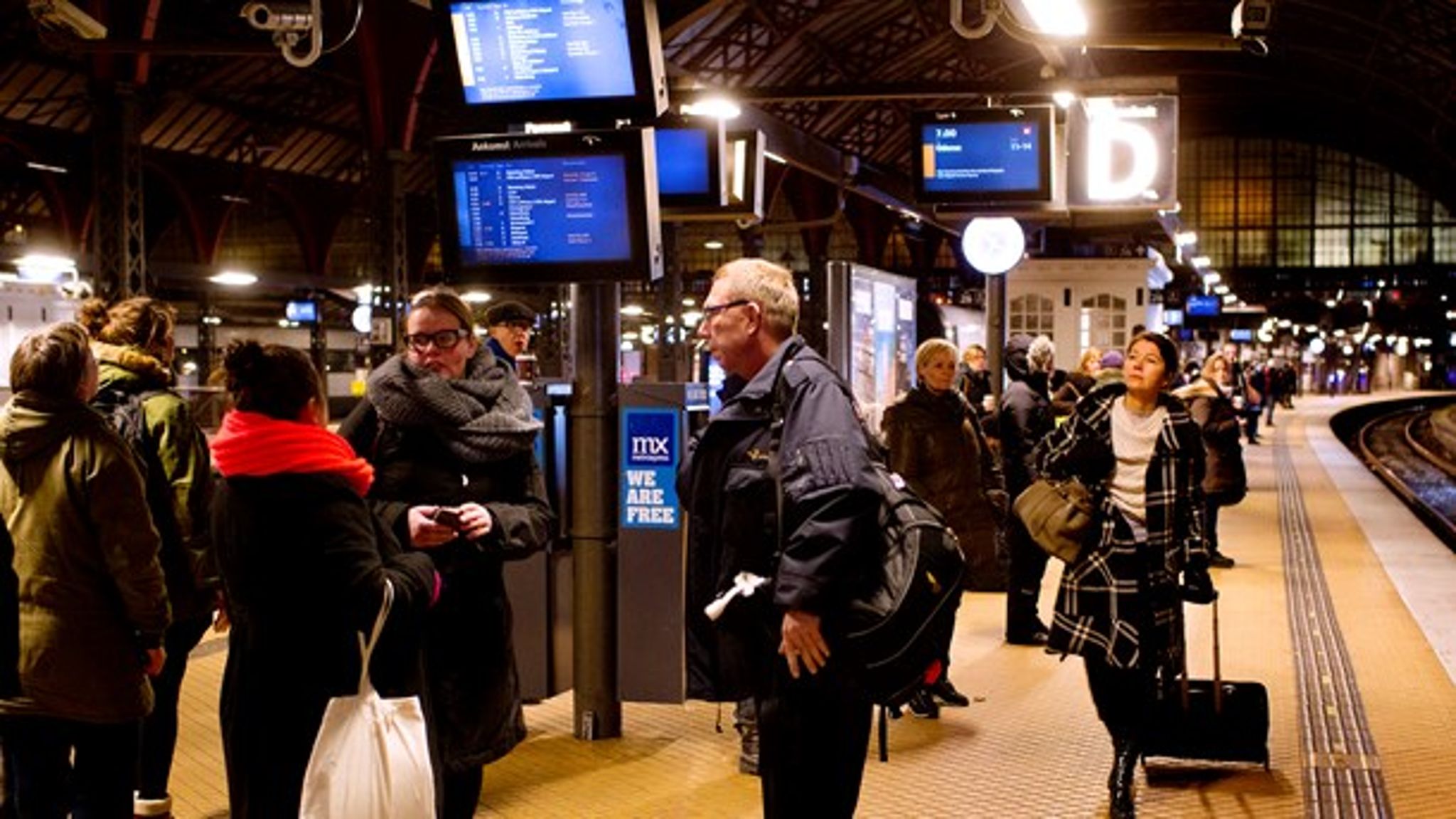DSB’s topledelse fører sig diktatorisk frem, mener&nbsp;Bente Hessellund Andersen fra Miljøbevægelsen NOAH og Leif Kajberg fra Rådet for Bæredygtig Trafik