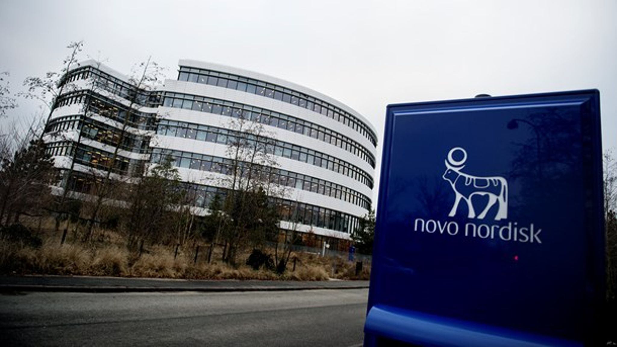 En undersøgelse fra 2015 viste, at cirka 25 procent af de
faste stillinger på universiteterne, dvs. adjunkturer, lektorater og
professorater, besættes uden opslag. Det undrer mig, skriver Lars Fogh Iversen fra Novo Nordisk.