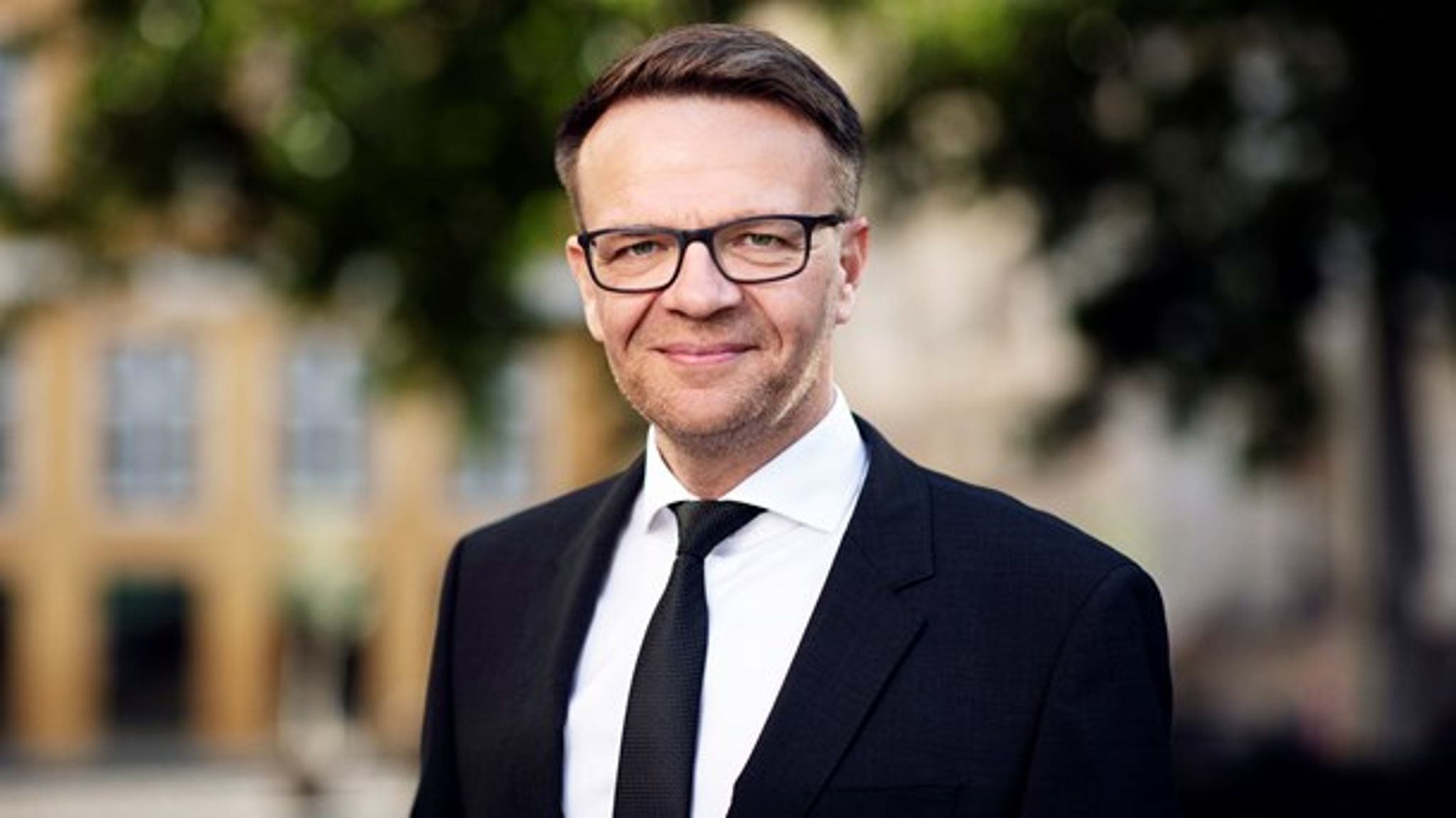 Det presser kvalitetsjournalistikken, når techgiganterne erobrer stadigt større andele af reklamerkronerne, skriver Morten Langager.&nbsp;