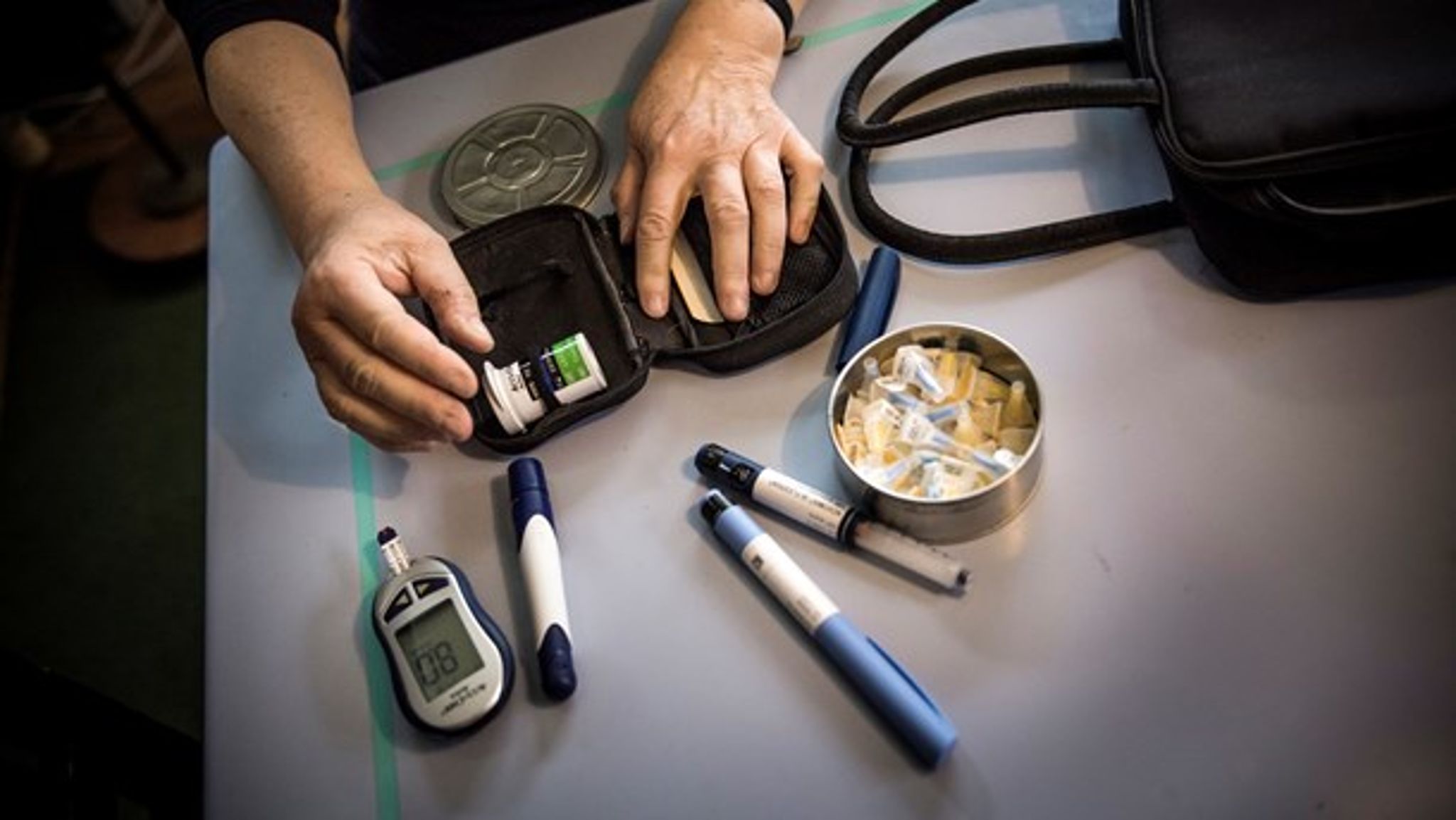 For diabetespatienter tillader patientnær analyse øjeblikkelig gennemgang af resultater og behandling, skriver tre fagfolk.