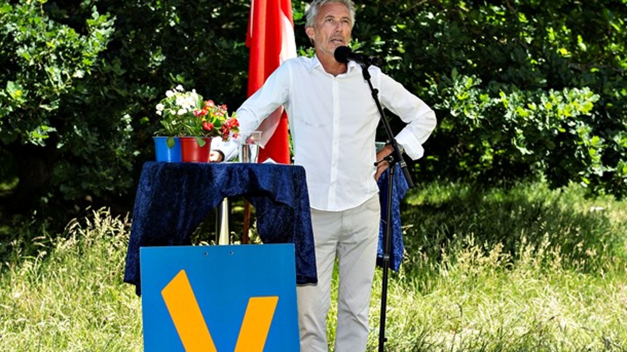 Venstre har førhen sløvet processen for en grønnere omstilling. Blandt andet har EP-medlem Morten Løkkegaard tidligere stemt imod klimavenlige initiativer i Europa-Parlamentet, skriver Niels Fuglsang.&nbsp;