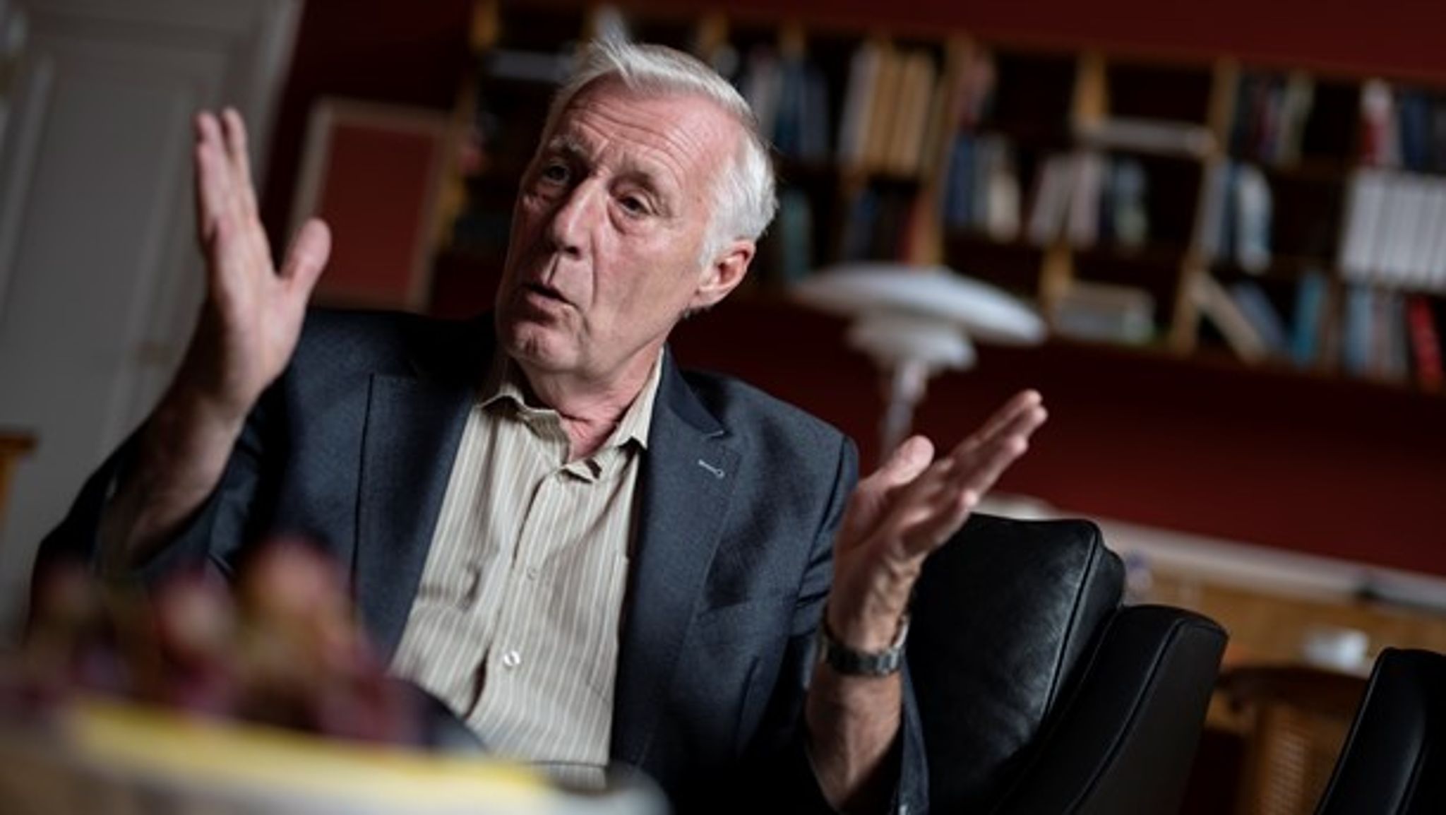 Den 62-årige socialdemokrat på formandskontoret. Henrik Dam Kristensen har kendt formænd siden H.P. Clausen, men nu skal han sætte sit eget aftryk.