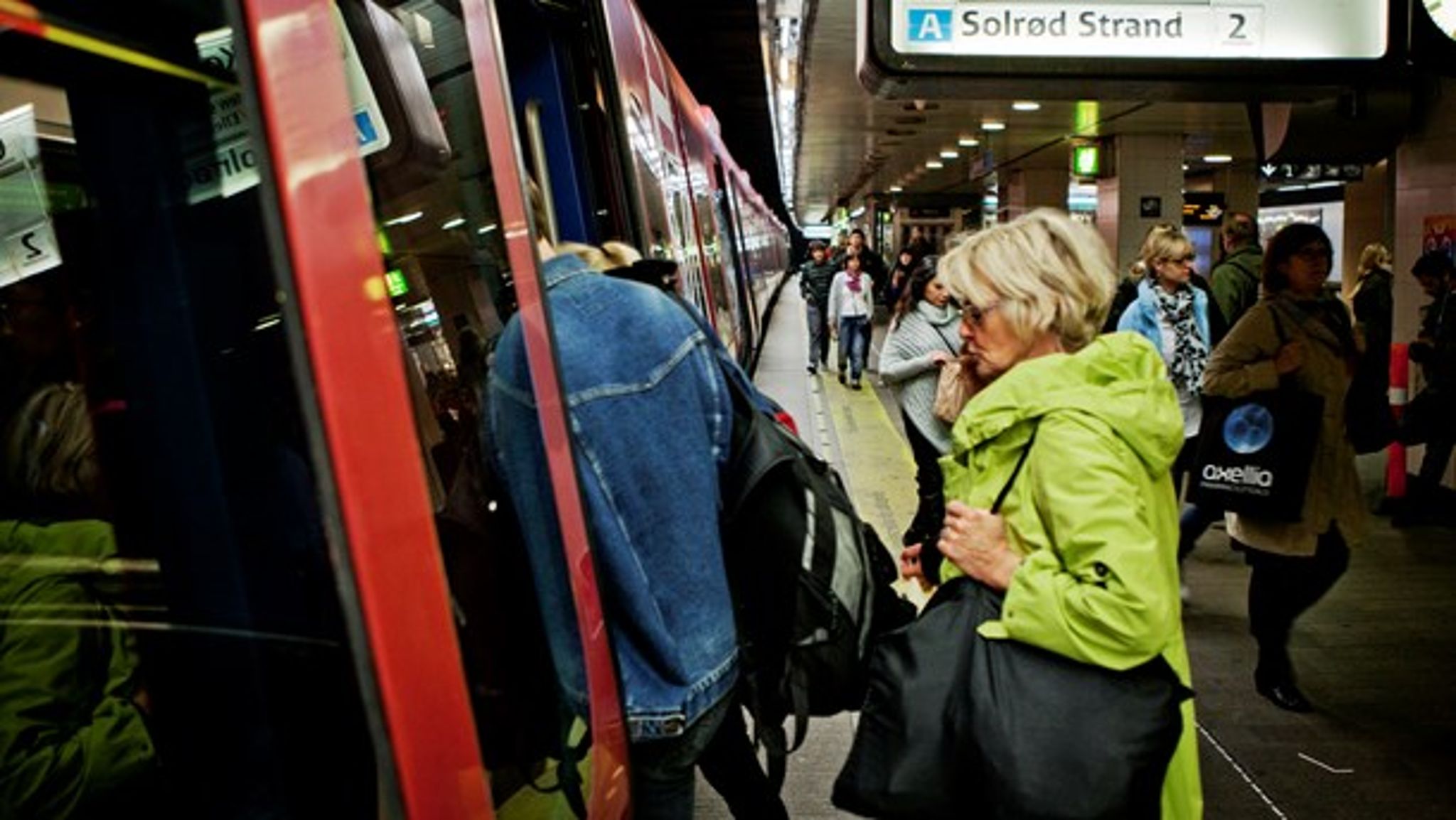 For at have fokus på kundernes oplevelse og tryghed sætter DSB døgnbemanding på fire store stationer, heriblandt Nørreport, skriver DSB-underdirektør.