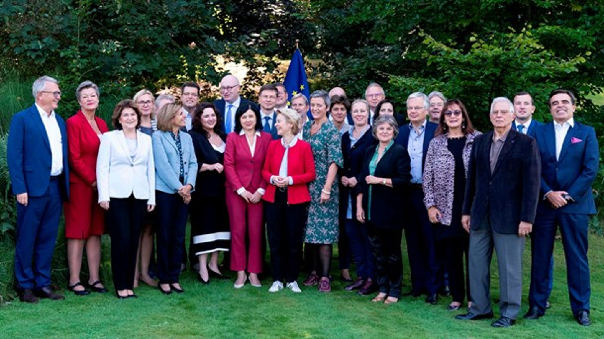 Ursula von der Leyens bud på en ny EU-Kommission står over for sin store eksamen, når der er høringer i Europa-Parlamentet.