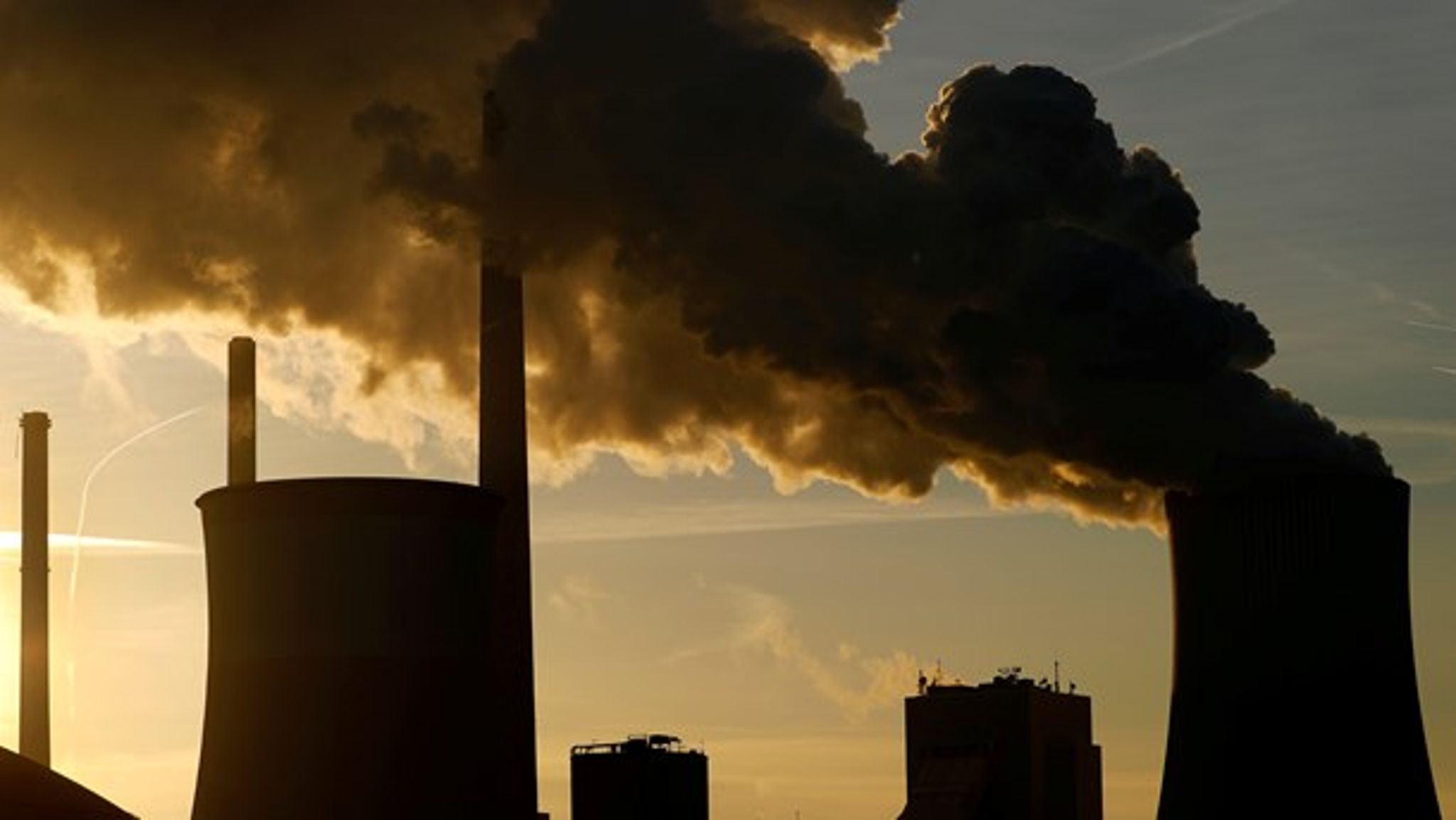 For at løse klimakrisen bør Tyskland og Polen eksempelvis genoverveje kul som energikilde, skriver Stine Bosse.&nbsp;