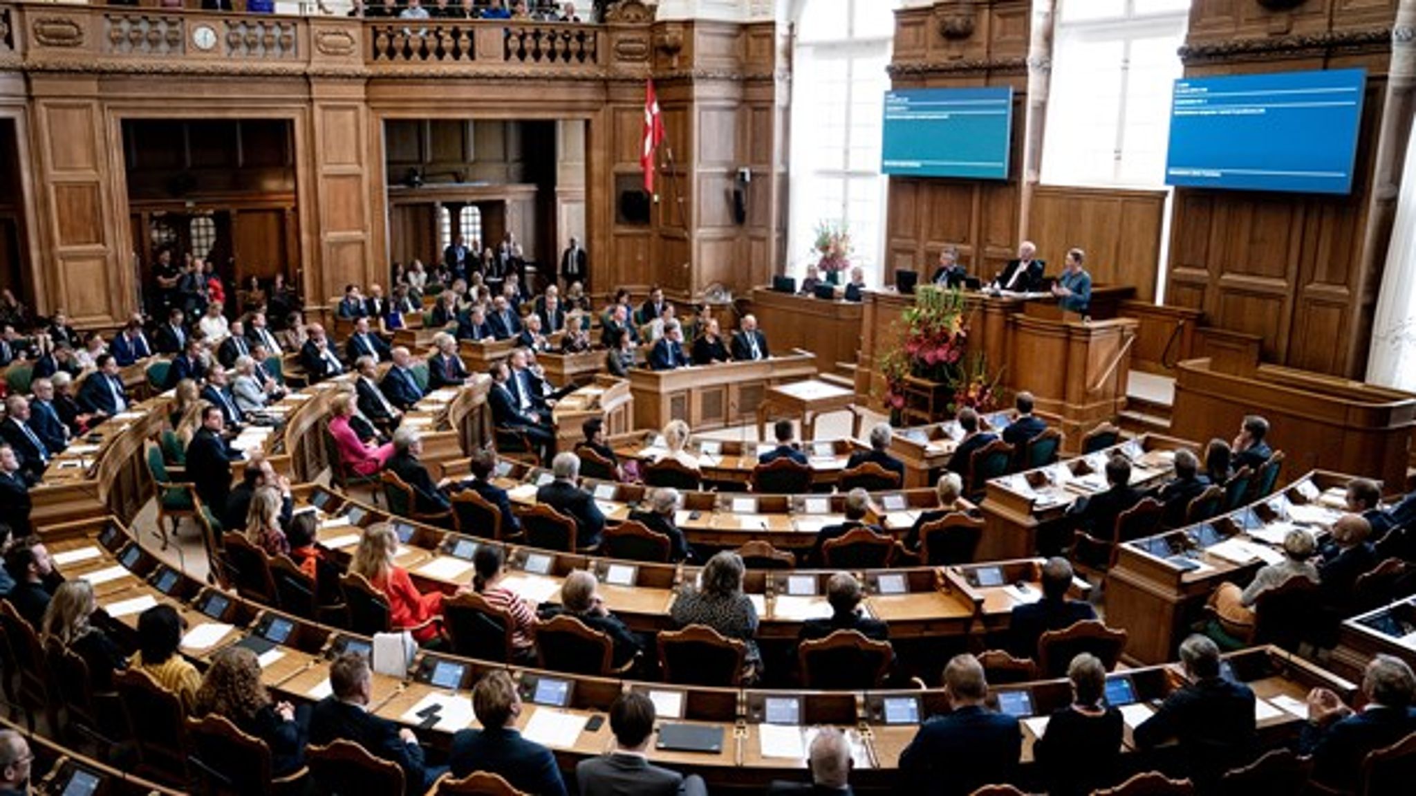 Vi forventer, at den danske regering sætter alt ind for en ambitiøs aftale i EU, der giver os reel åbenhed i skattelyselskaber, skriver Hannah Brejnholt, Christian Hallum, med flere.