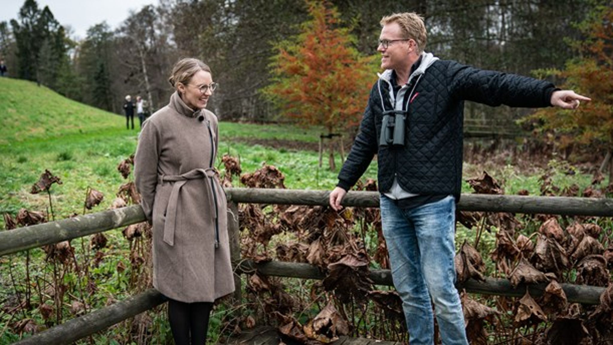 Efter stormødet gav Sebastian Klein de deltagende en tur rundt i naturområderne omkring Marienborg. 