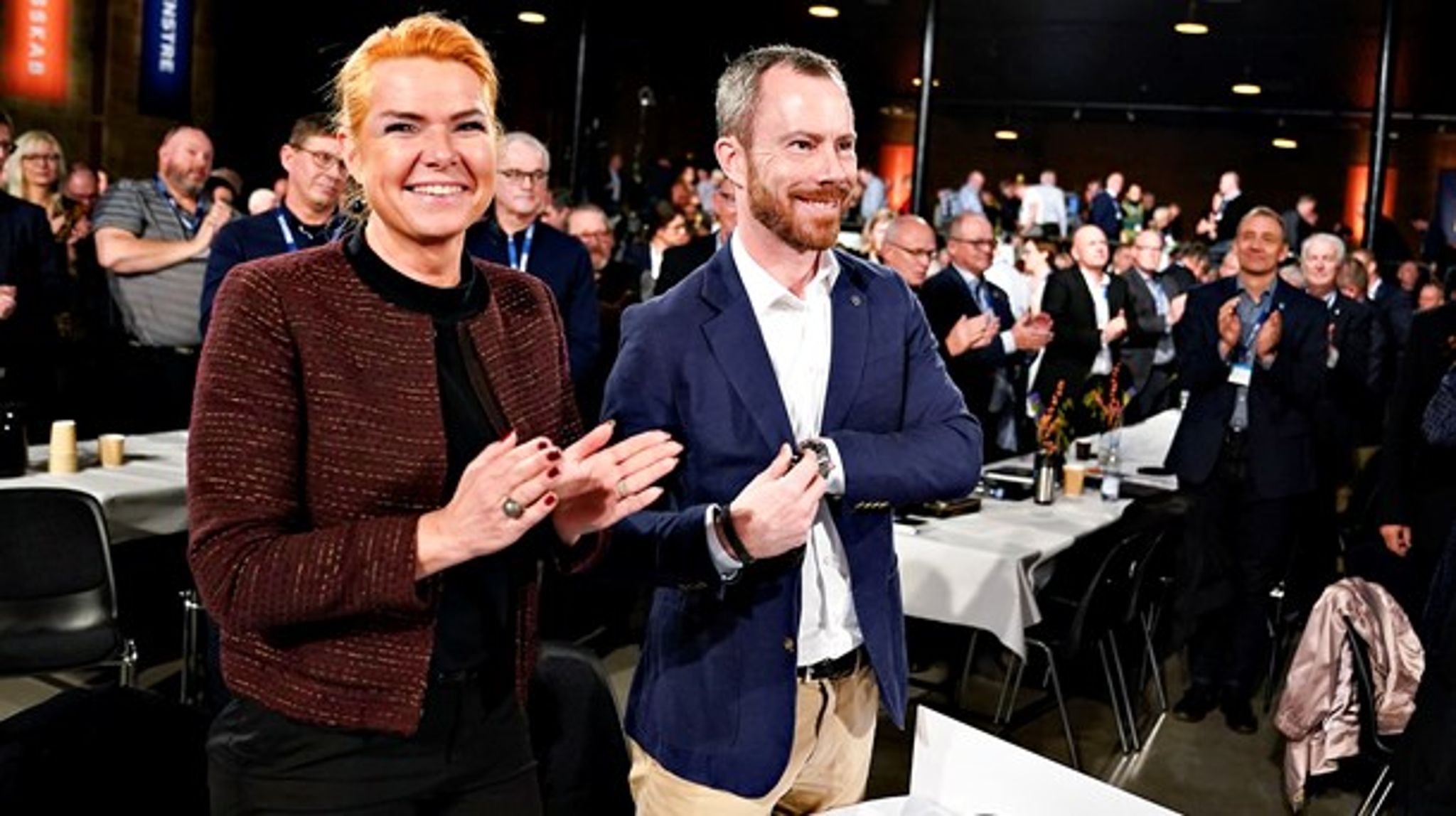 Der skal være plads til at være uenige, lød et mantra på dette års Venstre-landsmøde. Her var der blandt andet diskussion om smeltende poler og en slags kollektiv krisehjælp gennem humor. 