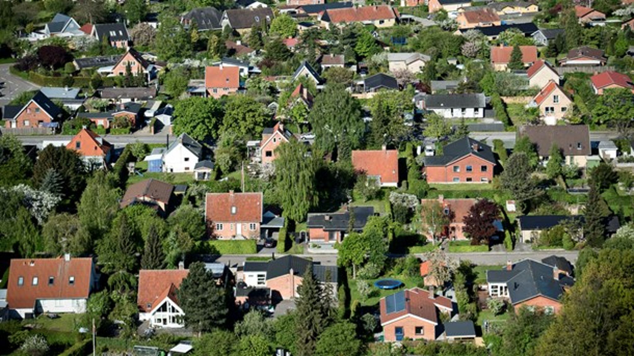 Ejerne af omkring 1.200 ejendomme har i en periode betalt for lidt i ejendomsværdiskat. 