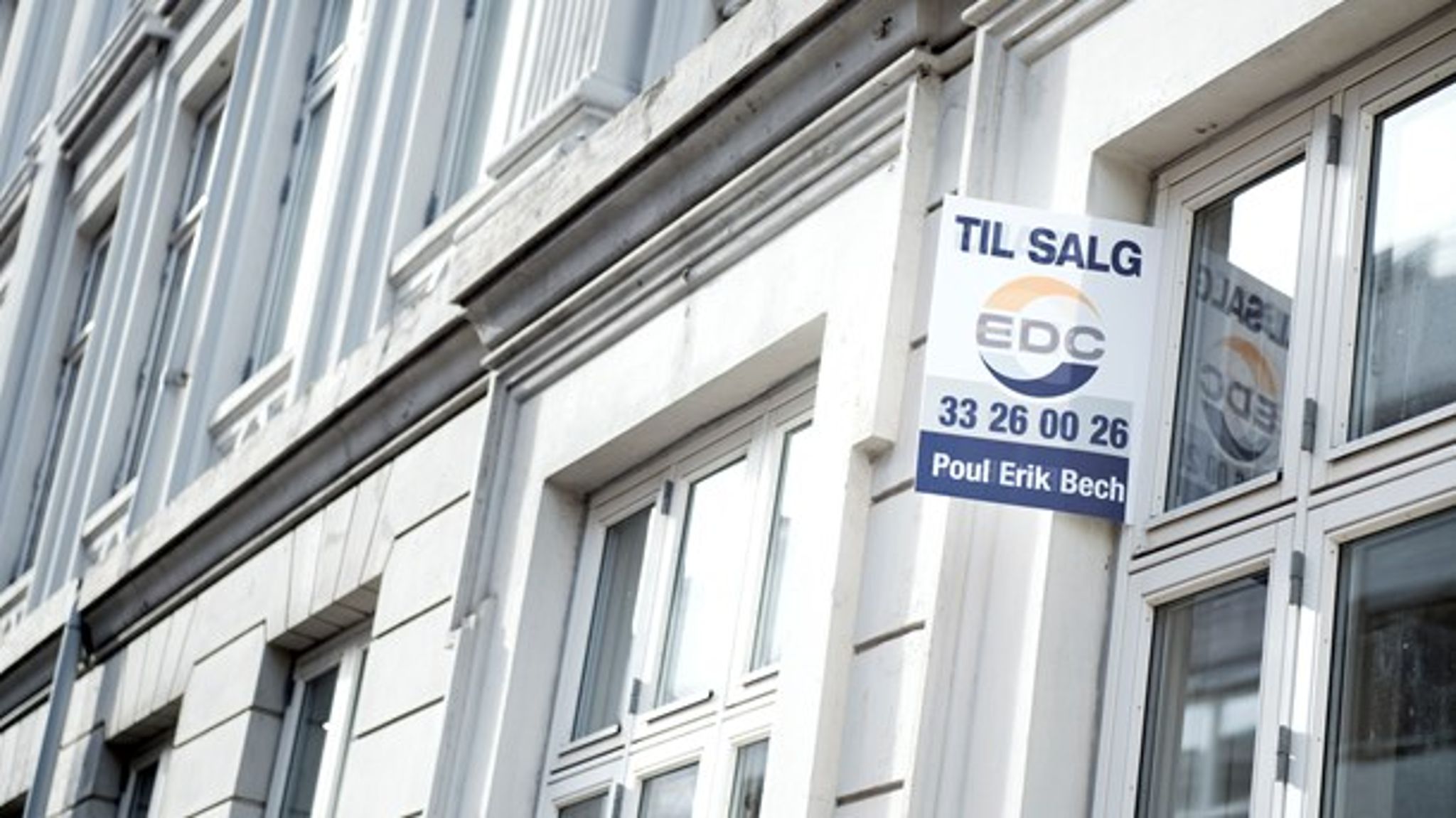 Store boliger er med til at generere et stort forbrug. Derfor kan opførelsen af flere små boliger hjælpe den grønne omstilling på vej, skriver Rikke Amalie Søndler.