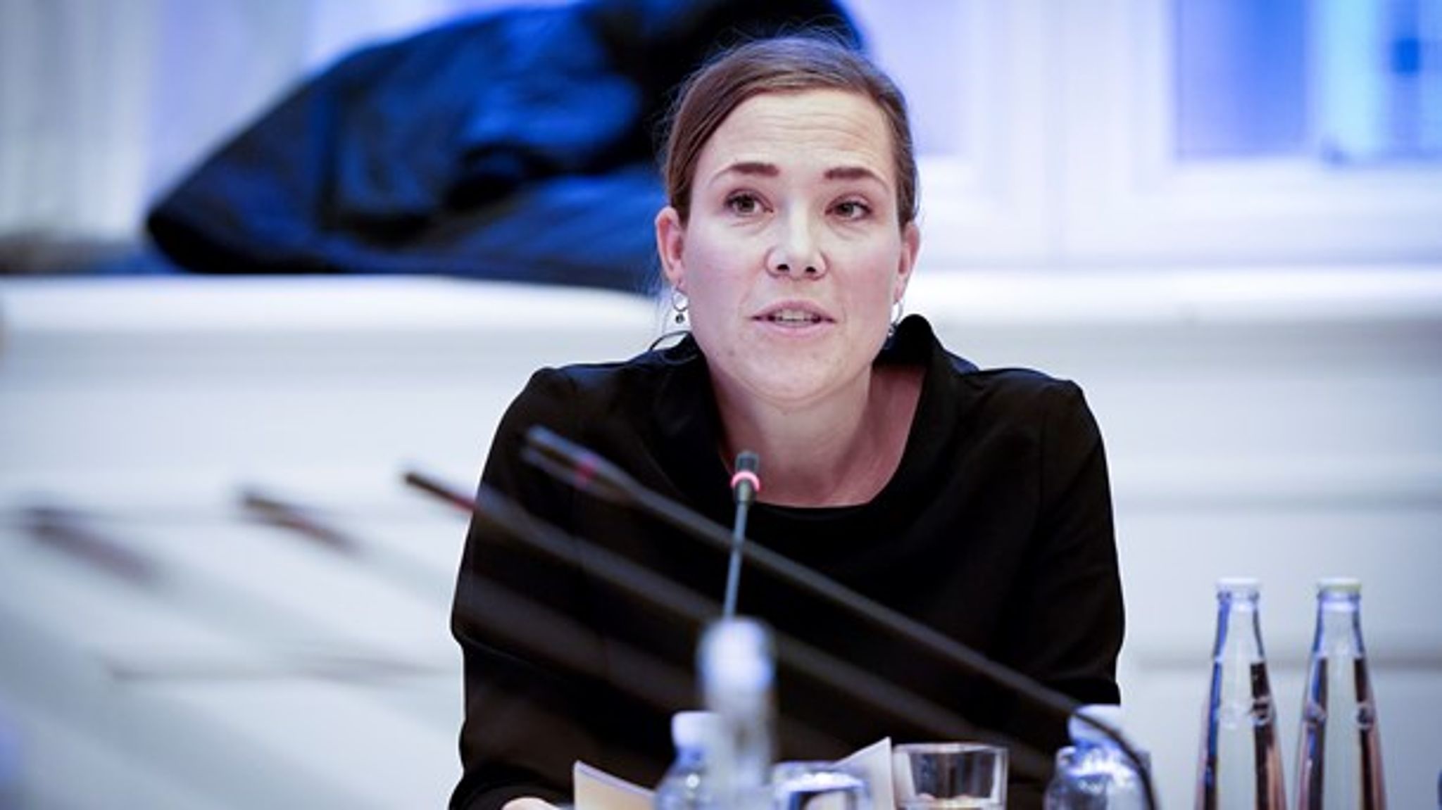 To juraeksperter har over for Altinget vurderet, at kommuner potentielt har overtrådt loven i deres iver efter at spare på syge og handicappede borgere. Nu skal social- og indenrigsminister Astrid Krag (S) forklare sig i et samråd.&nbsp;