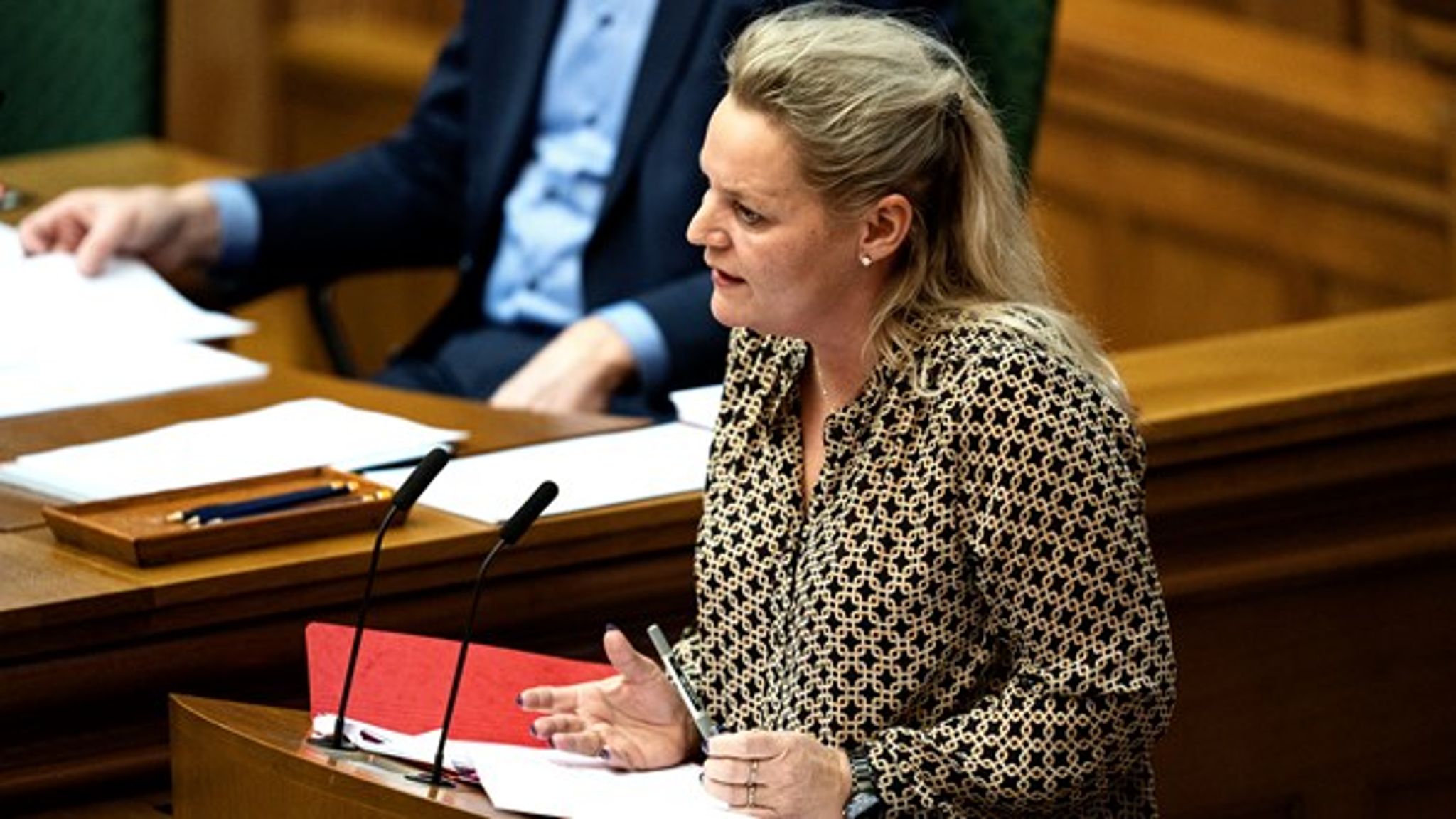Hvis regeringen får held til at opløse forligskredsen, vil det trække dybe spor for fremtiden, skriver Karina Adsbøl (DF). 