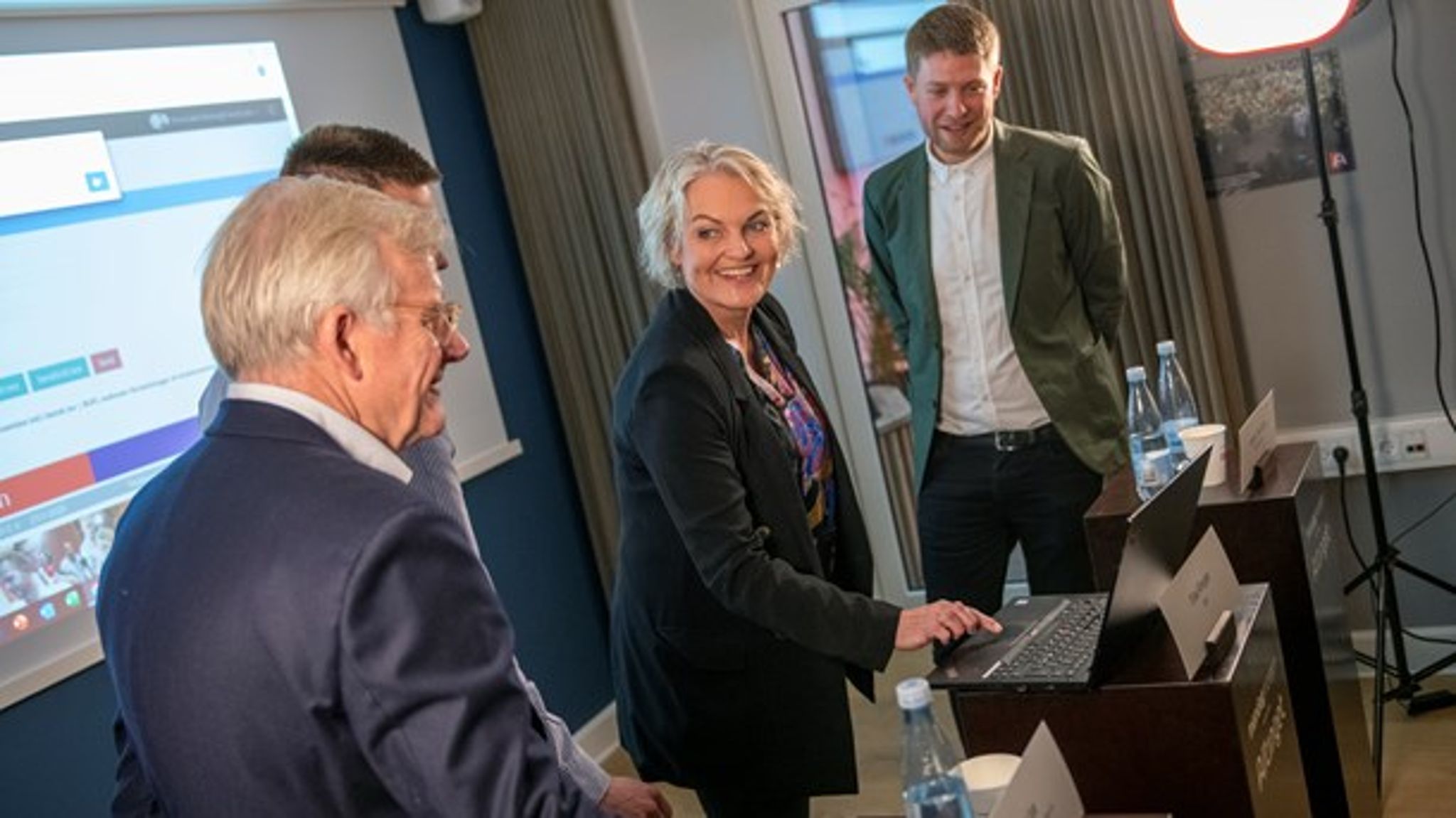 Elisa Rimpler, formand for BUPL, udsender&nbsp;sammen med Kasper Sand Kjær (S) og Jens Ive (V) det første nyhedsbrev for Altingets nye nichemedie, Altinget Børn, til åbningsarrangementet 21 januar.&nbsp;