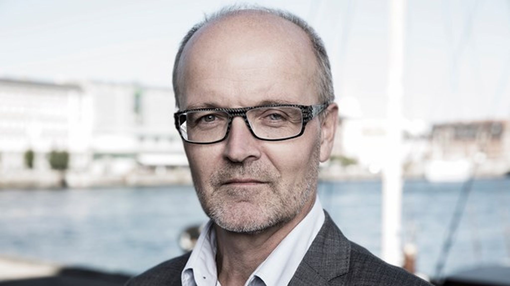 Søren Bukh Svenningsen ser frem til at tiltræde sin ønskestilling som ny direktør for Dansk Miljøteknologi, hvor han skal stå i spidsen for at udvikle miljøteknologien og fremme den grønne omstilling.