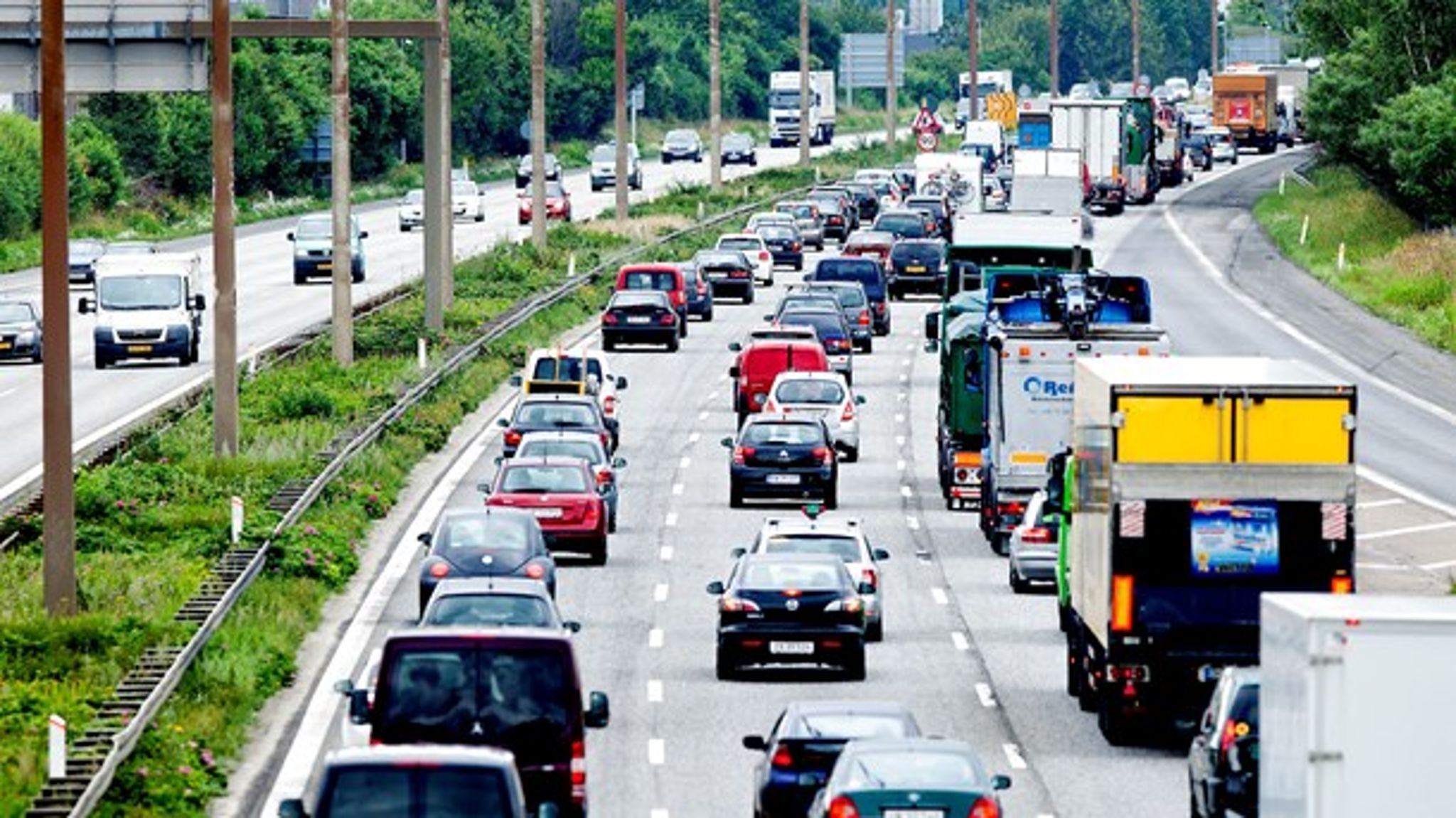 Det er svært at forestille sig, at der ikke også vil være brug for miljøvenlige benzin- og dieselbiler om ti år, skriver Gunni Mikkelsen fra Danske Bilimportører.