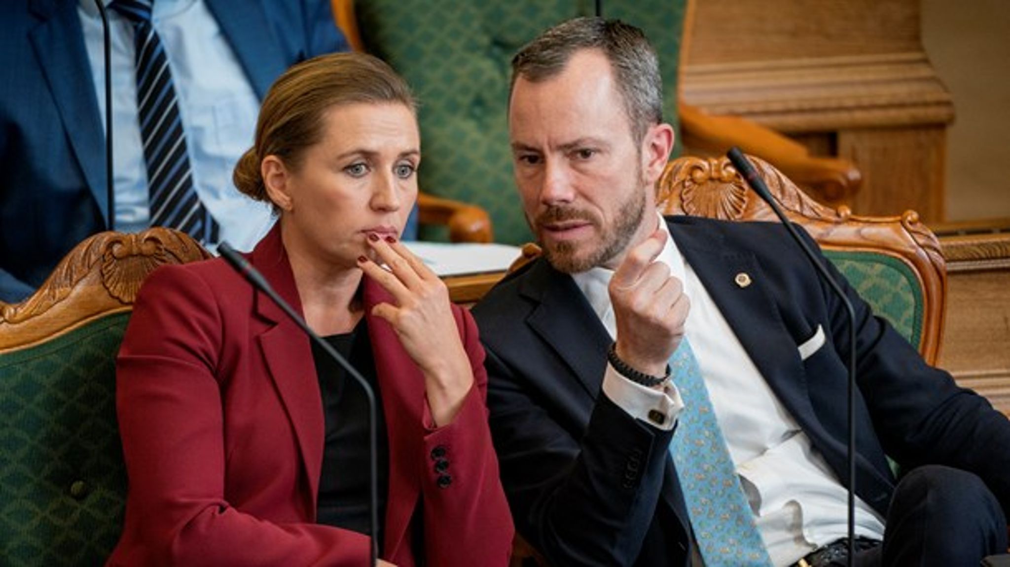 Statsminister Mette Frederiksen (S) og oppositionsleder samt formand for Venstre Jakob Ellemann-Jensen, som begge deltager i mandagens partiledermøde. Her skal alle partier drøfte anden fase af genåbningsplanen.