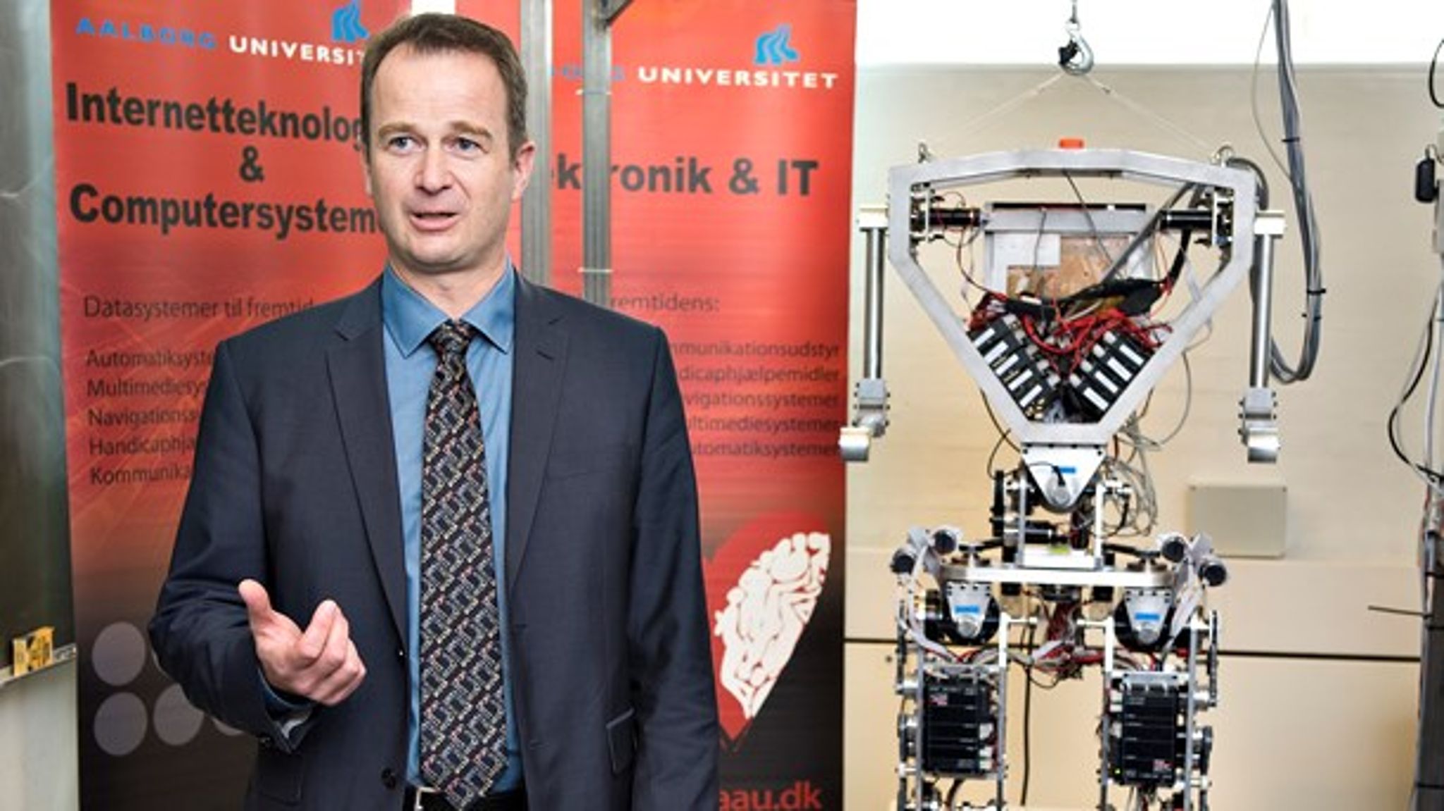 Digitalisering er en central del af løsningen for at opnå Folketingets klimamål, skriver&nbsp;Jakob Stoustrup, prodekan
for energi på TECH-fakultetet, Aalborg Universitet.