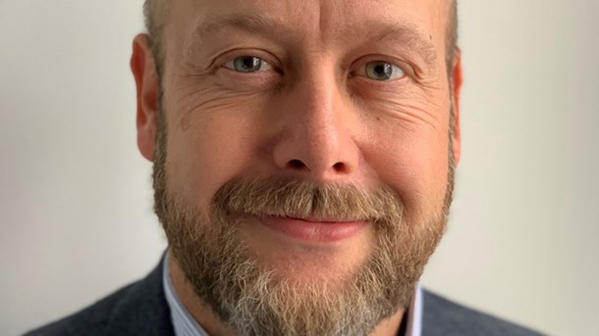 Civilsamfundets coronaindsatser samt de offentlige og private tilbud skal evalueres og deles, så vi alle sammen kommer klogere ud af krisen, mener formand for Civilsamfundets Brancheforening.