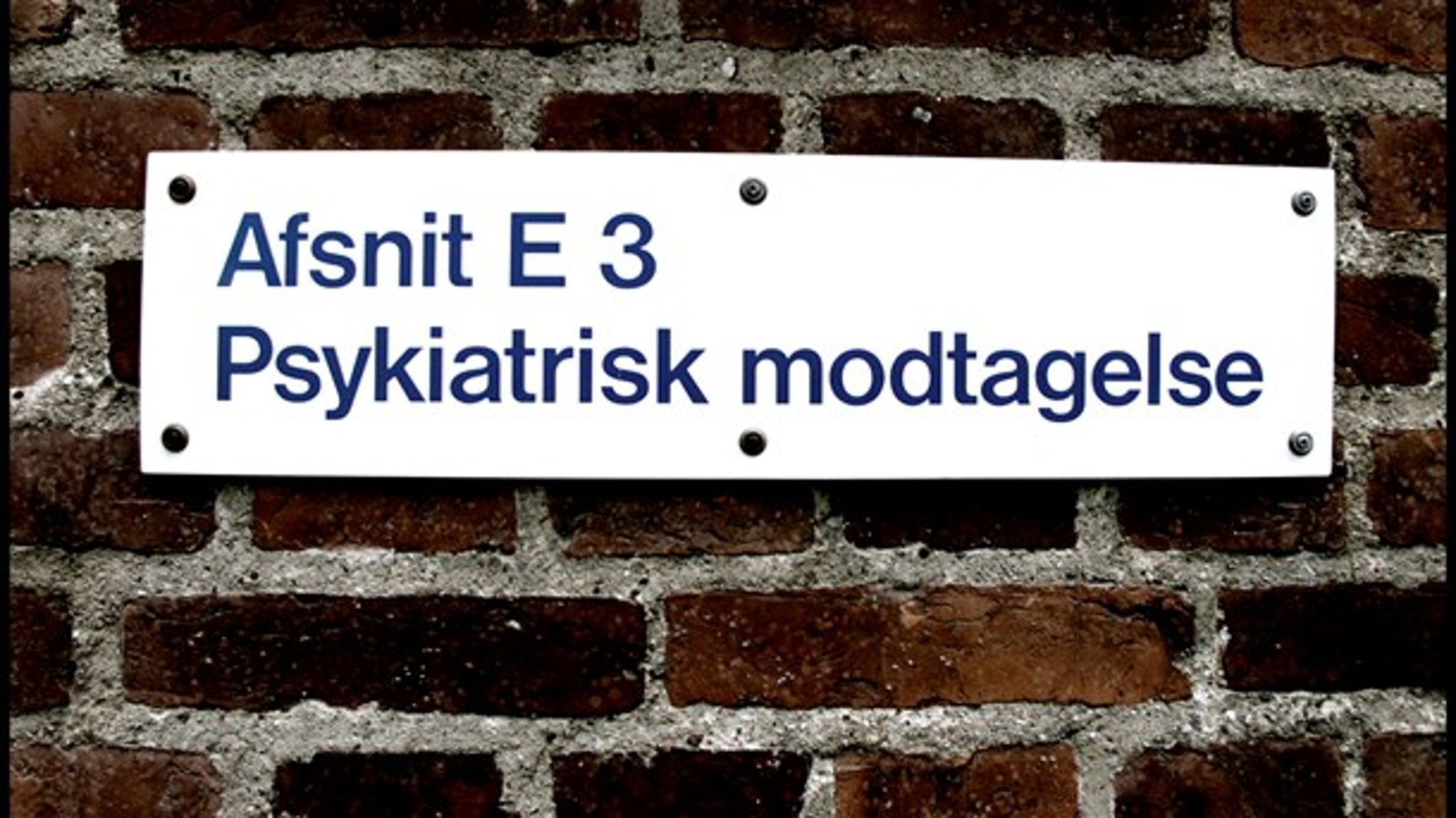 I Norge har man ændret navnet ’psykiatri’ til ’psykisk helseværn’. Danmark bør overveje at gøre noget lignende, skriver specialpsykolog i psykiatri, Caspar Christensen. 