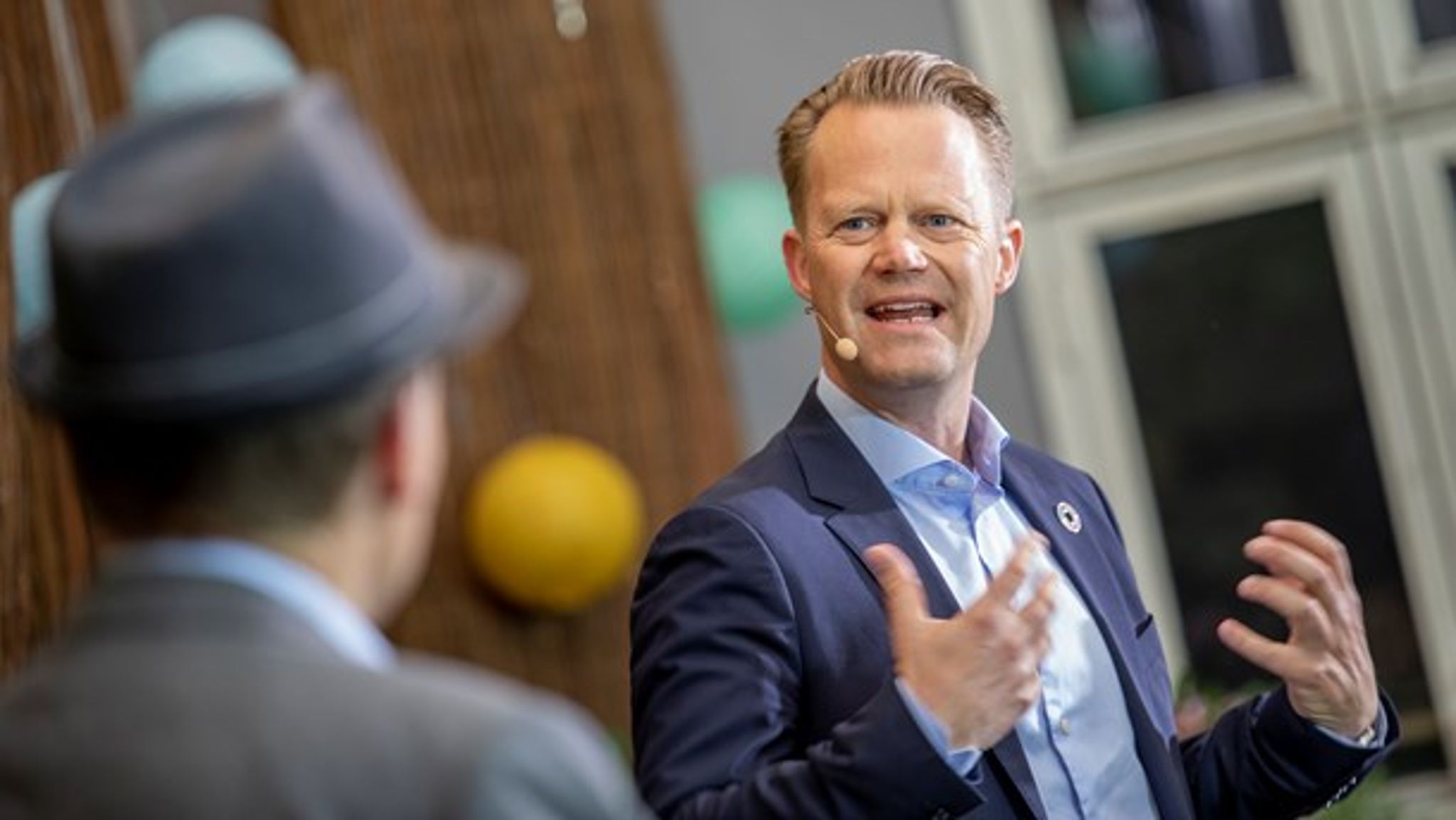Altinget Sommermøde foregår i Altingets gård fra onsdag til fredag. I dag blev blandt andet udenrigsminister Jeppe Kofod interviewet af chefredaktør Jakob Nielsen.