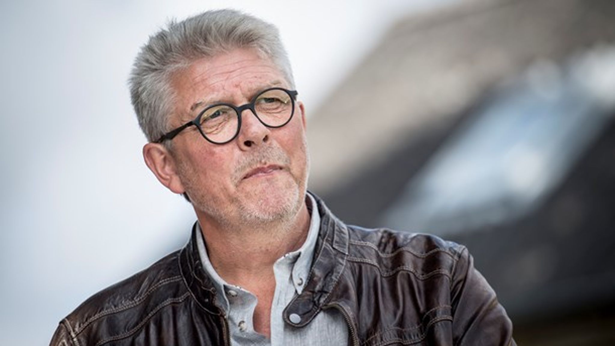 Vejen til højere beskæftigelse er opkvalificering og et rummeligt arbejdsmarked, skriver Karsten Hønge. 