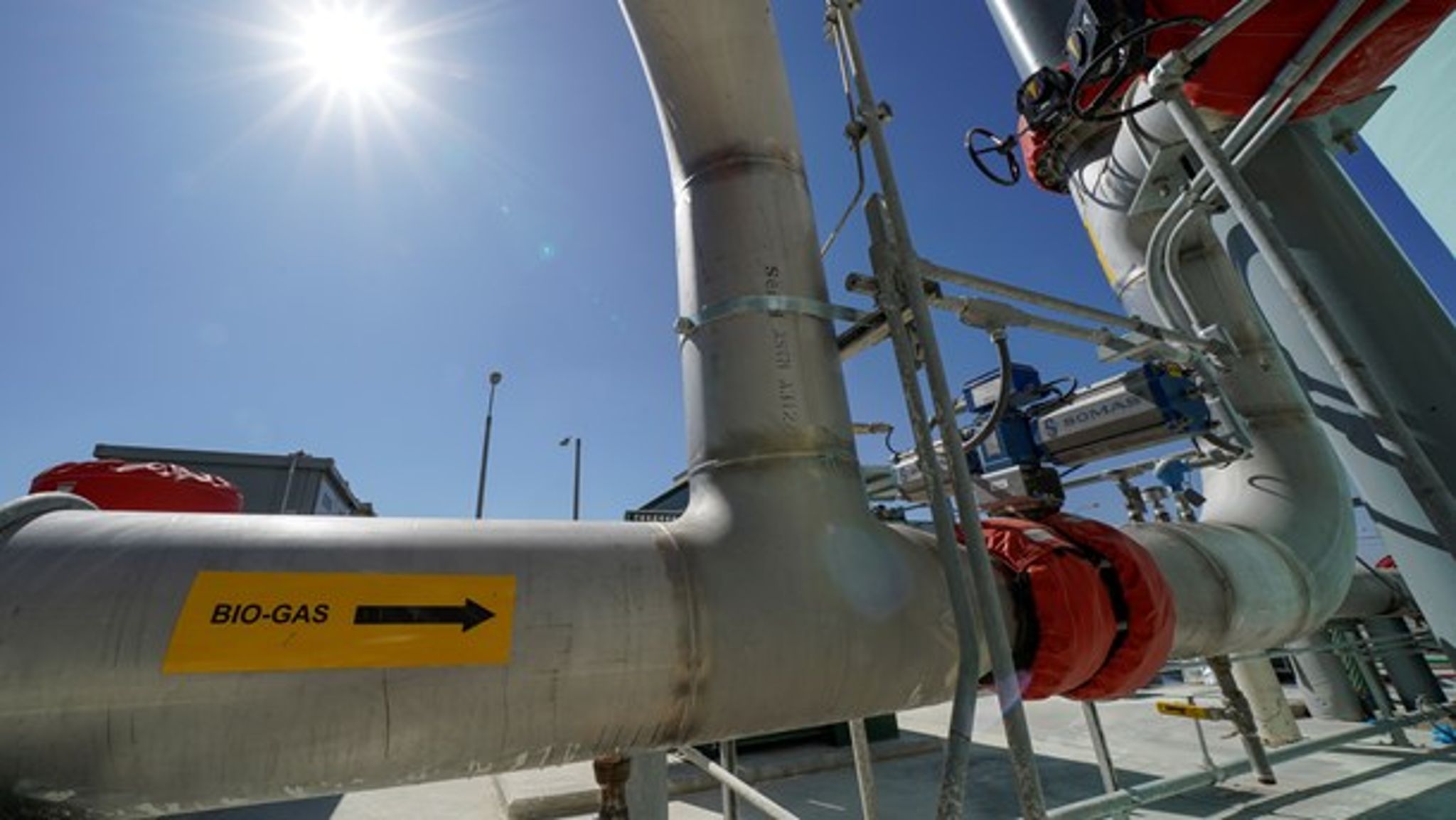 Politikerne er nødt til at sikre, at en løsning for elcertifikaterne ikke ødelægger det velfungerende marked for biogascertifikater, skriver Biogas Danmarks direktør, Frank Rosager.