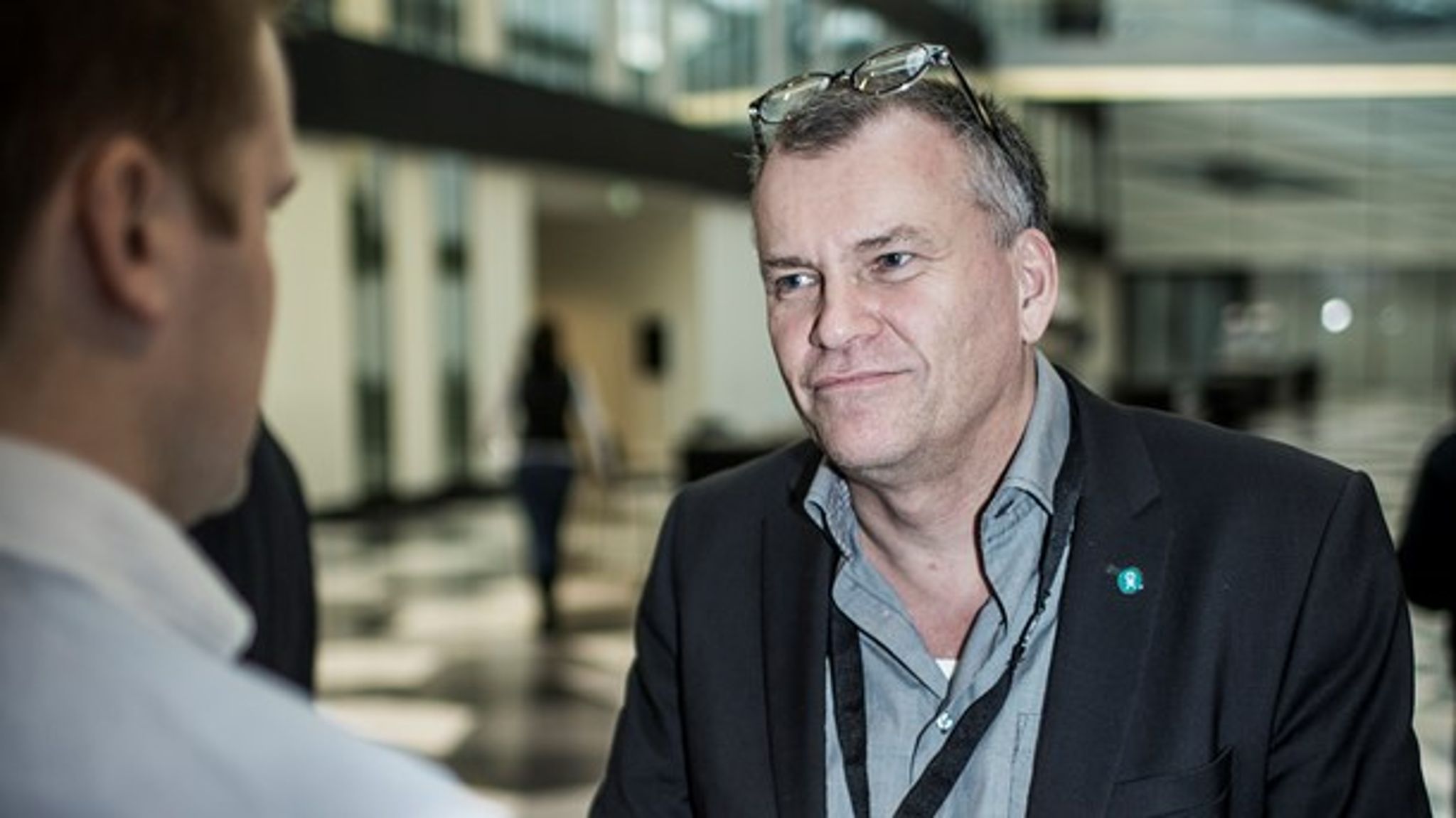 "Mange steder i Østeuropa vil bekæmpelse af bøller og mafiatypers <i>union busting</i> være mere velkommen end et tal på et stykke papir i Bruxelles," skriver formanden for HK Privat, Simon Tøgern.&nbsp;