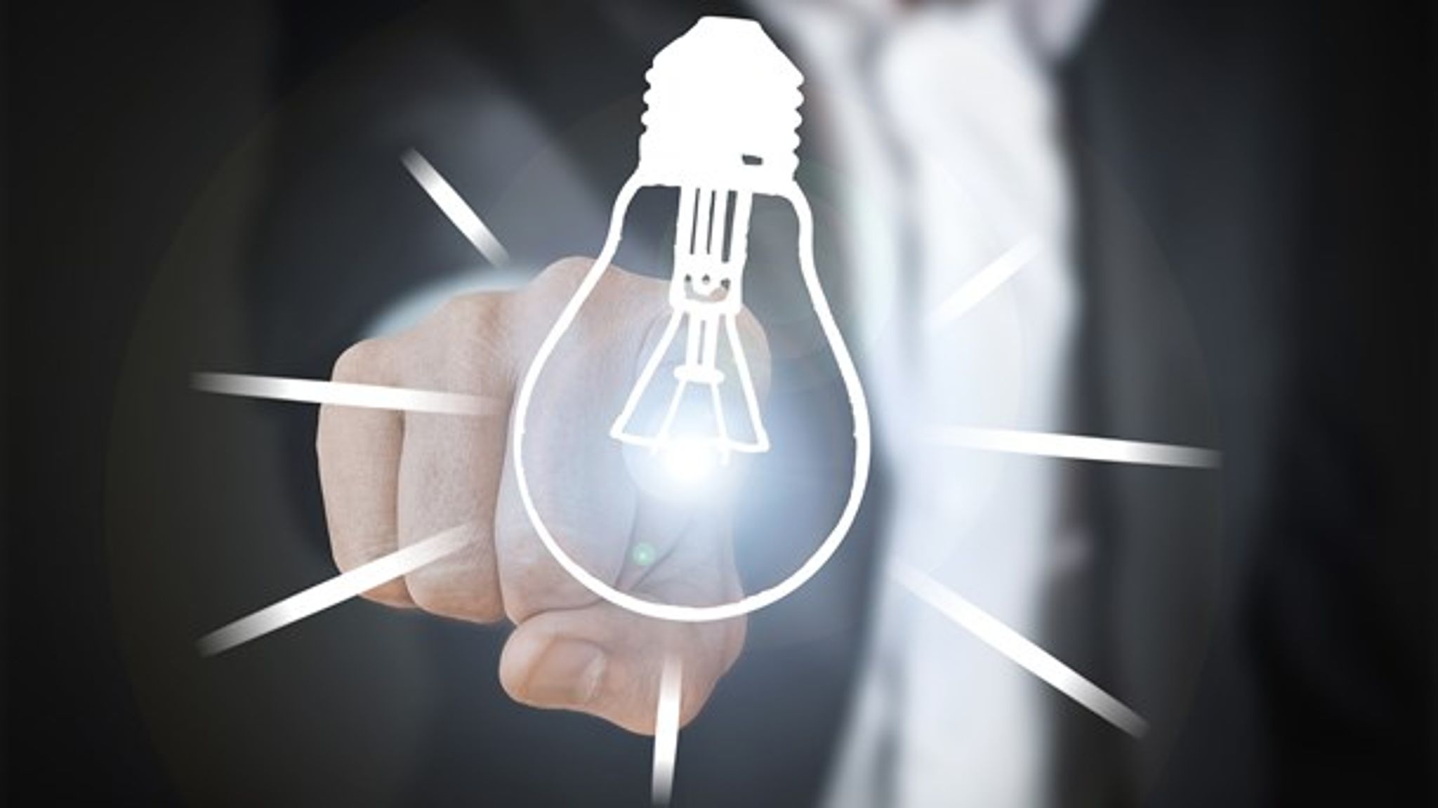 Coronakrisen gav civilsamfundet et rum til at tvivle, byggen ovenpå og afprøve nye ideer, viser ny rapport fra Mandag Morgen. Det skal vi holde fast i, mener chefer i Tænketanken Mandag Morgen og Akademiet for Social Innovation.