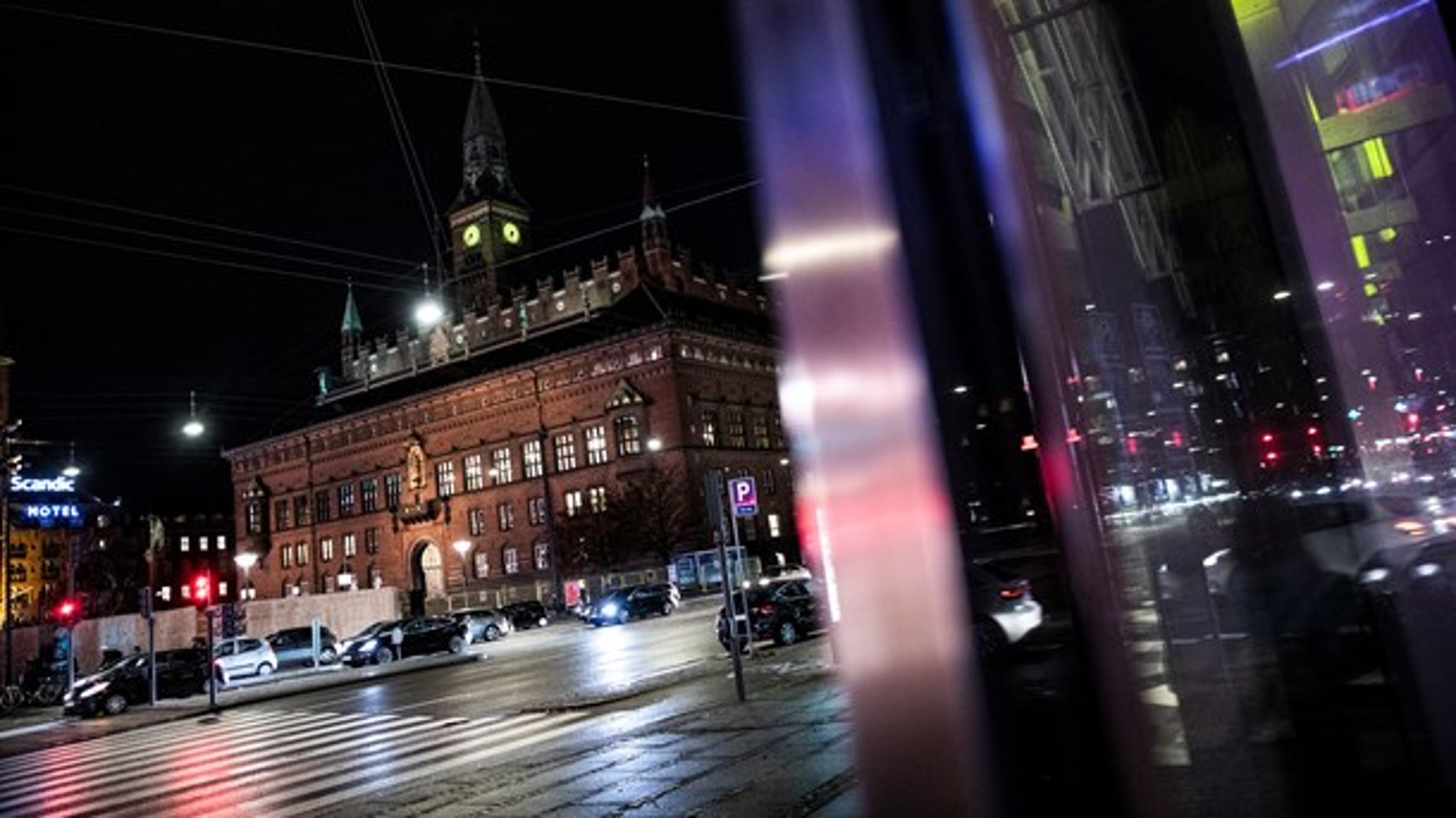 Sophie Hæstorp Andersen (S) siger, at København ikke kun skal være for “de rige og smukke”. Det er netop disse grupper, som Socialdemokratiet har favoriseret, skriver Finn Rudaizky.