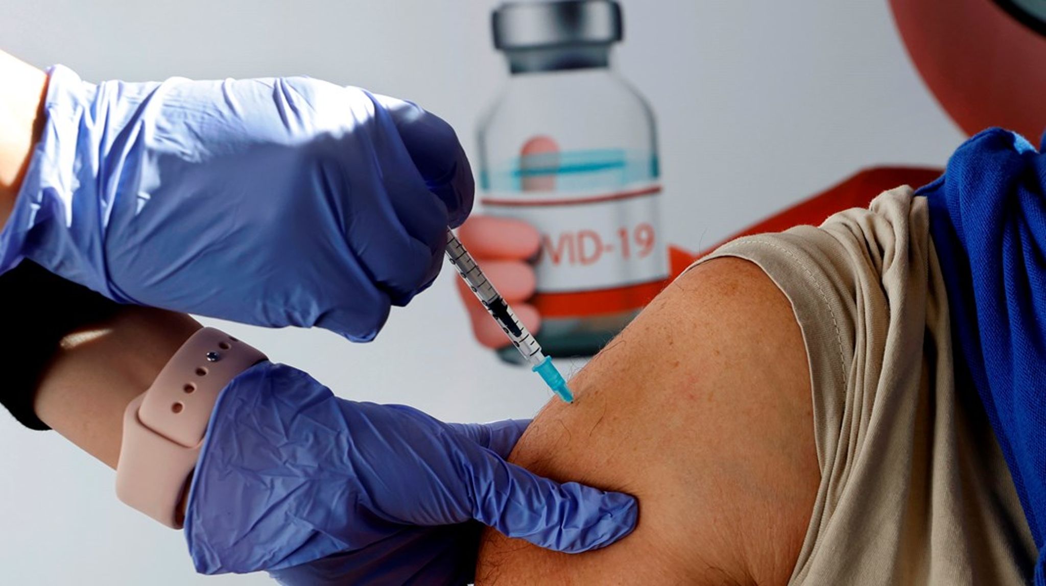 Vi er heldige, at vi I EU har kunne indkøbe og fordele vacciner i fællesskab. Det må vi ikke gå væk fra, skriver Rikke Løvig Simonsen.
