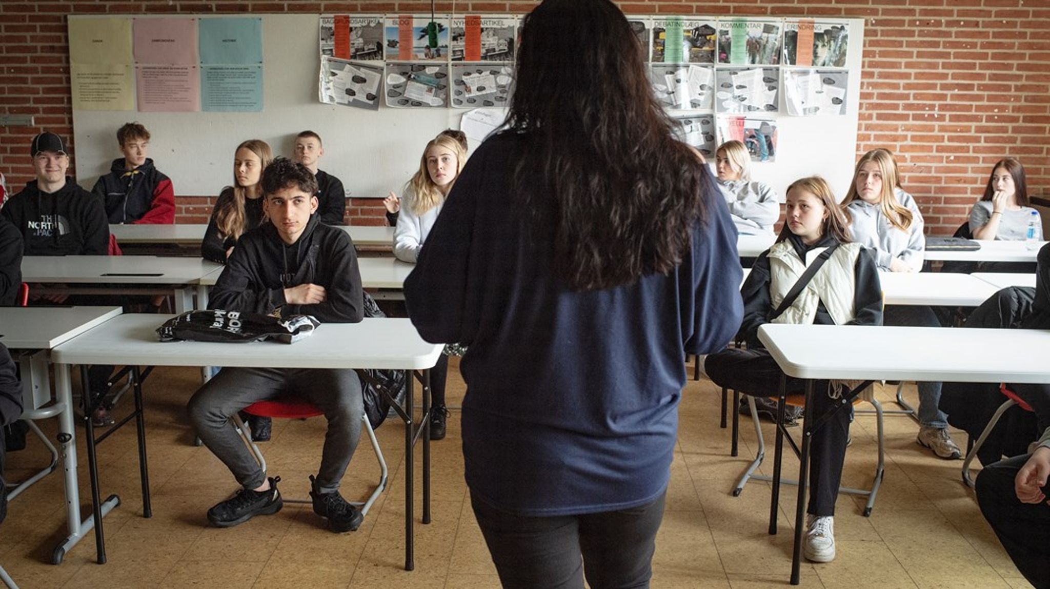 Der er brug for, at vi kan snakke om de ting, der er svære i skolen, uden at vi hænger os fast i ideologiske og instrumentelle diskussioner, skriver Lise Tingleff Nielsen.